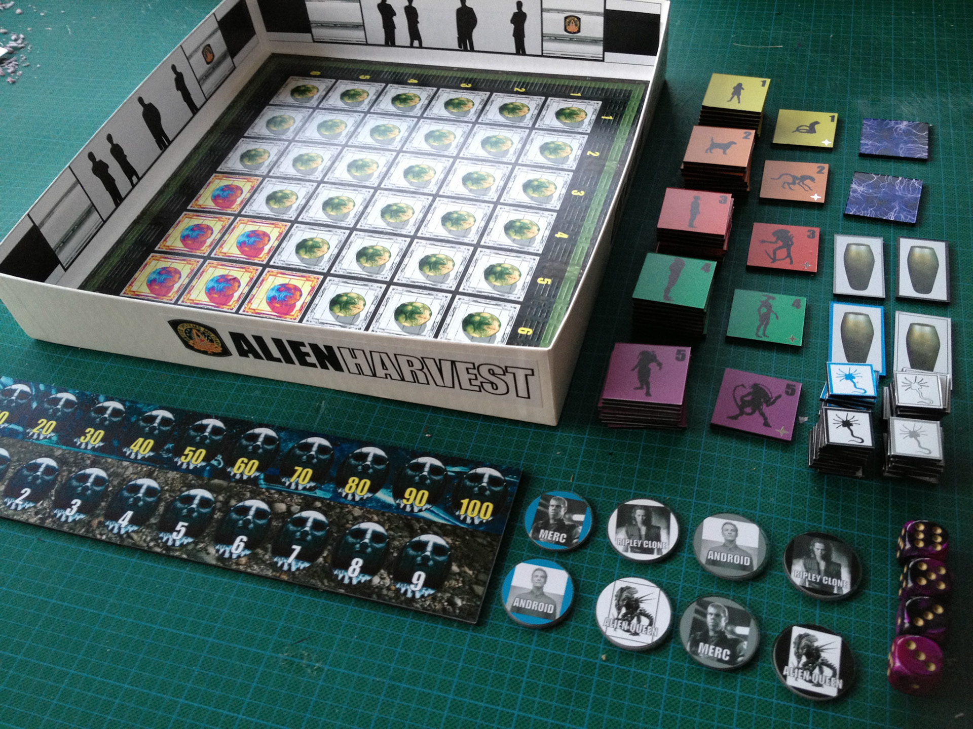 Alien Resurrection retheme of "Garden Dice" (Meridae Games)