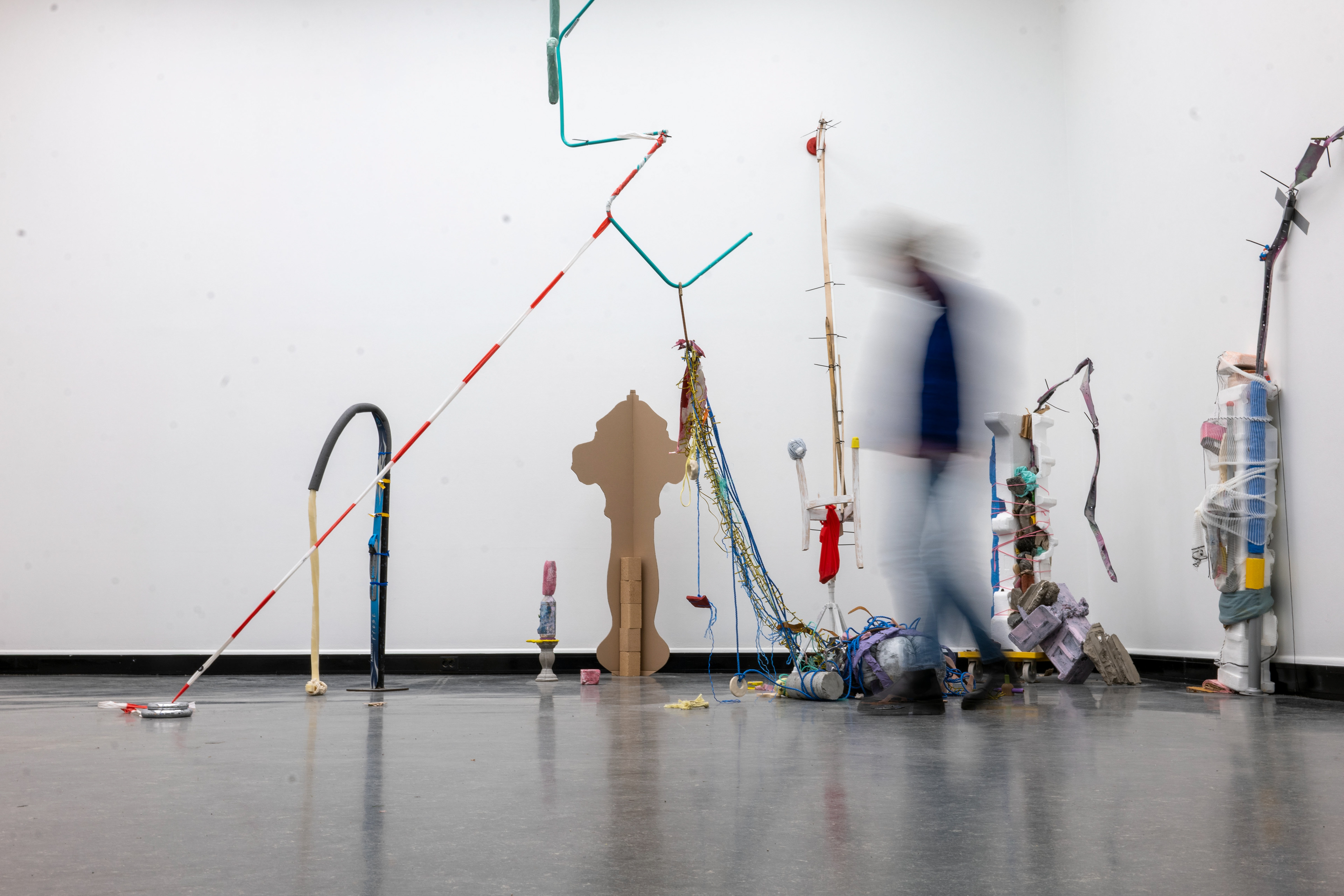 My sculptural and installation practice is characterized by experiments with found and humble materials and a willingness to challenge conventions and hierarchies. I combine found objects and material to create new relationships, and my installations interact with the space and the viewer.