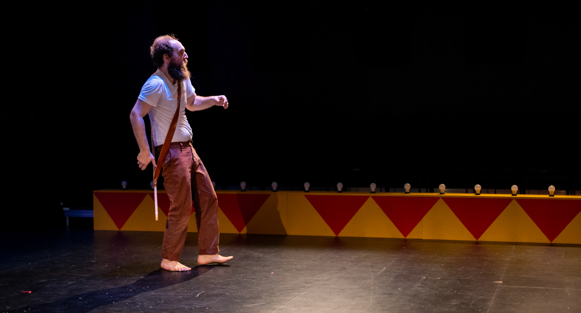 Dead Elephants - Good Old Neon