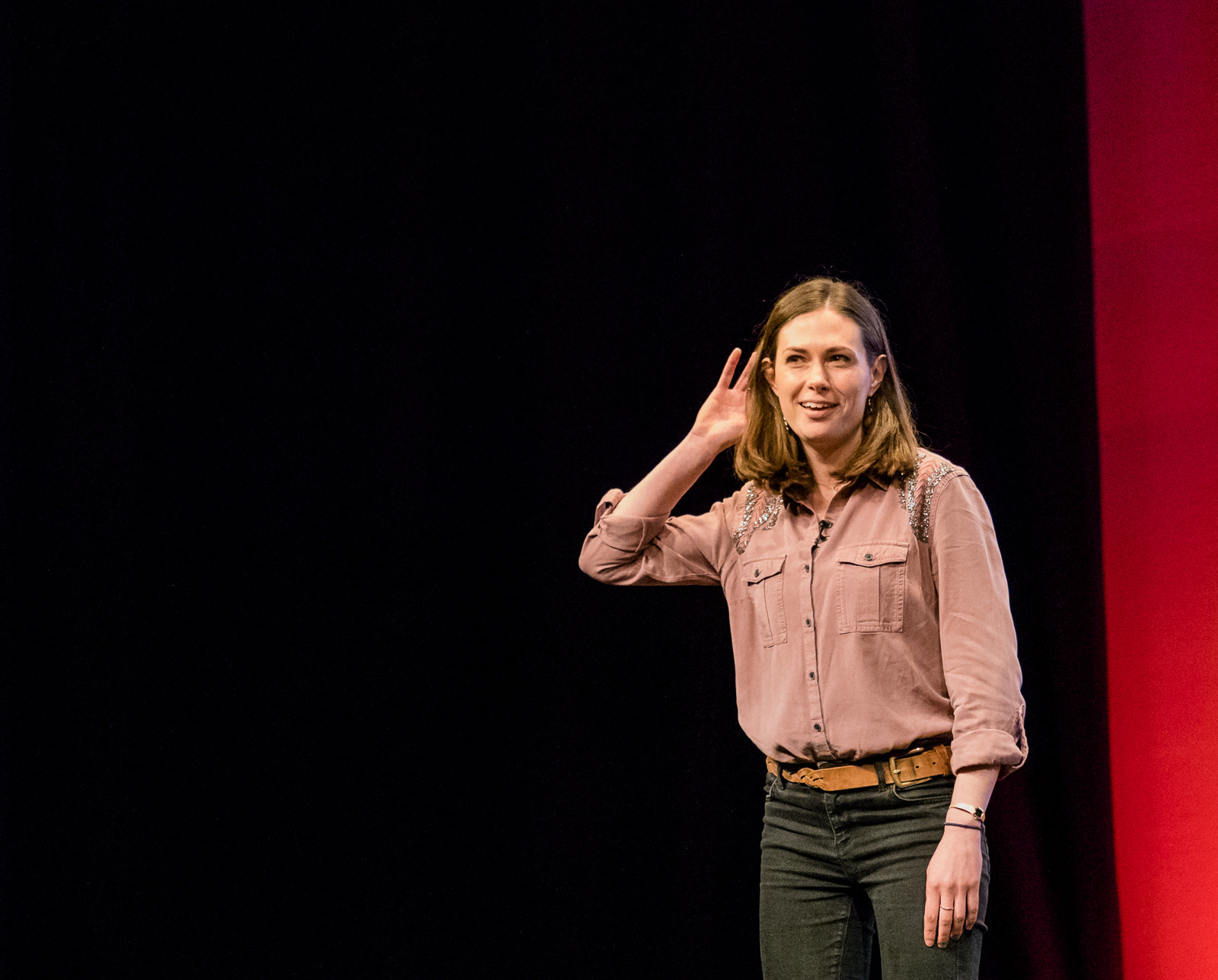 Lindsey Chapman invites audience participation