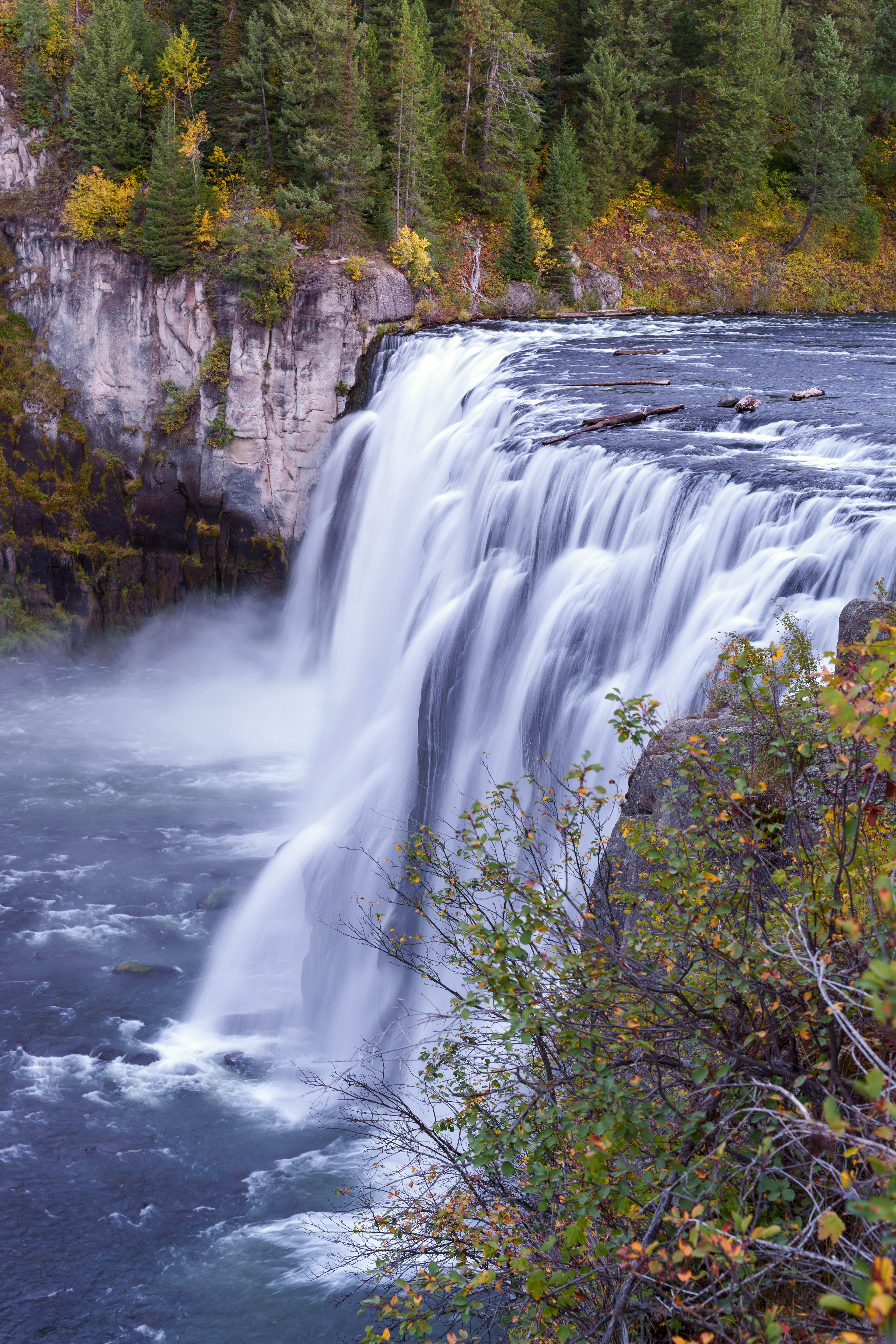 Sony A7IV / Sigma 24-70 f2.8 Gen II (Lower Mesa Falls outside Yellowstone)
