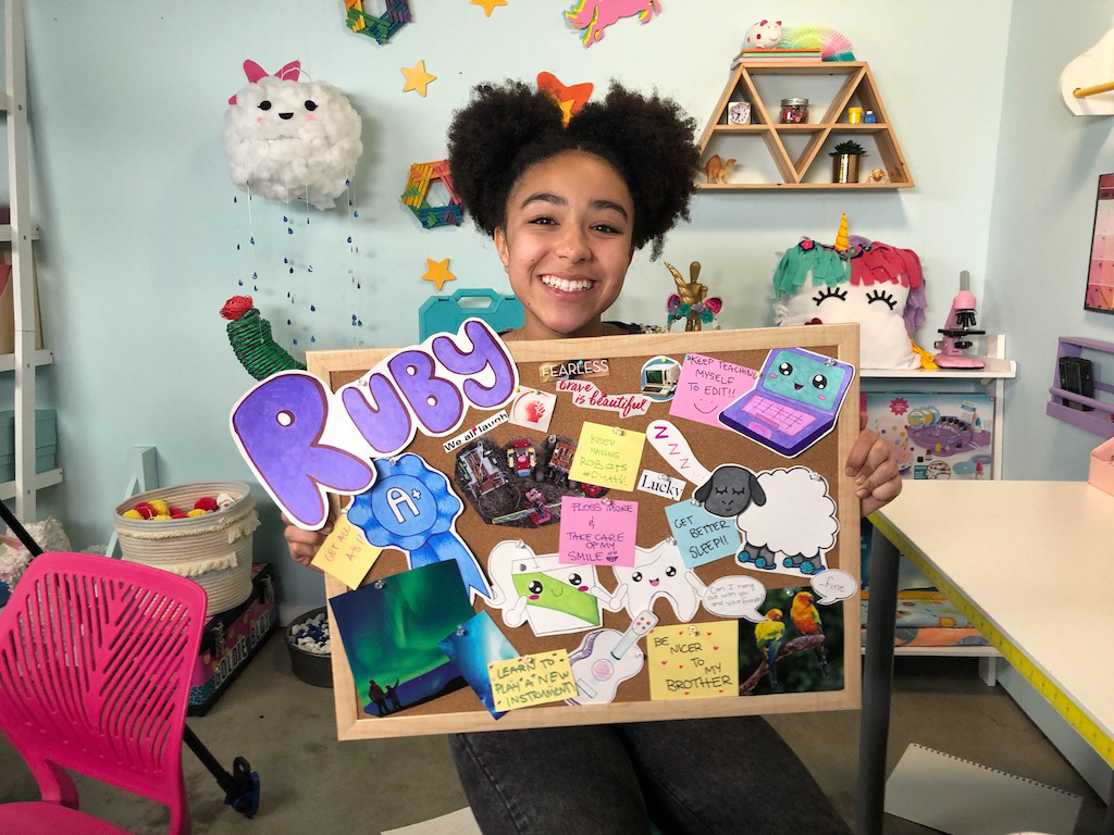 GoldieBlox | Vision Boards: I created multiple hand-drawn assets for teen vision boards.