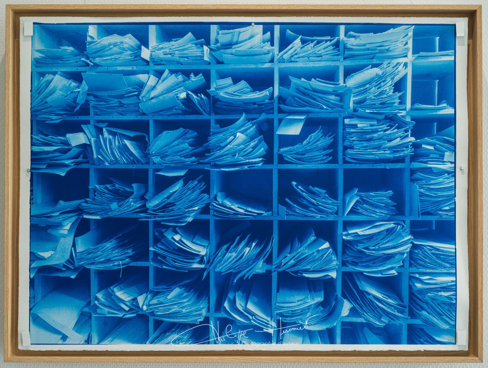 Archives, tirage cyanotype papier Arches platine