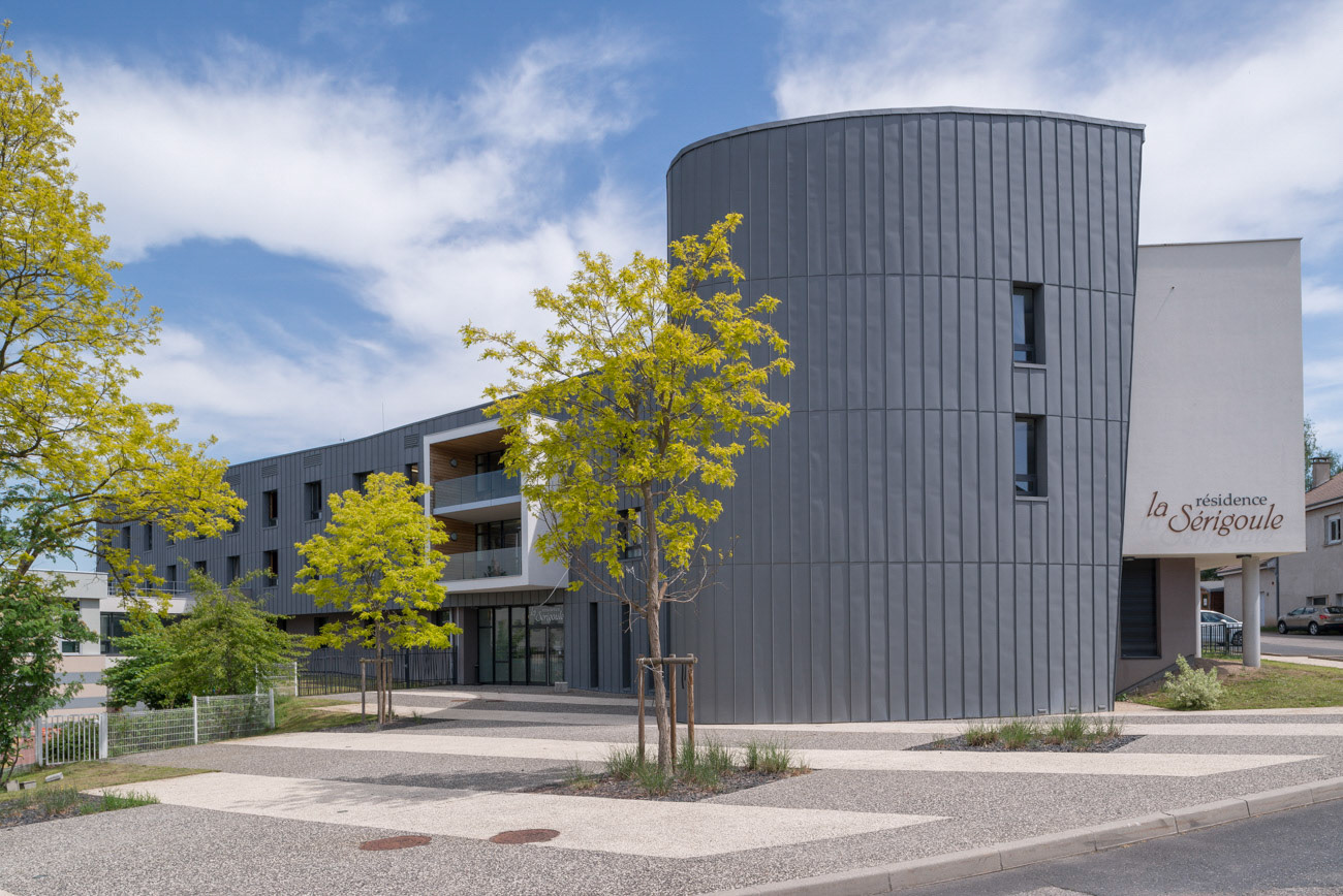 Ephad Tence, Genius Loci.