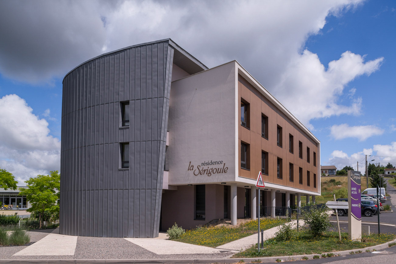 Ephad Tence, Genius Loci.