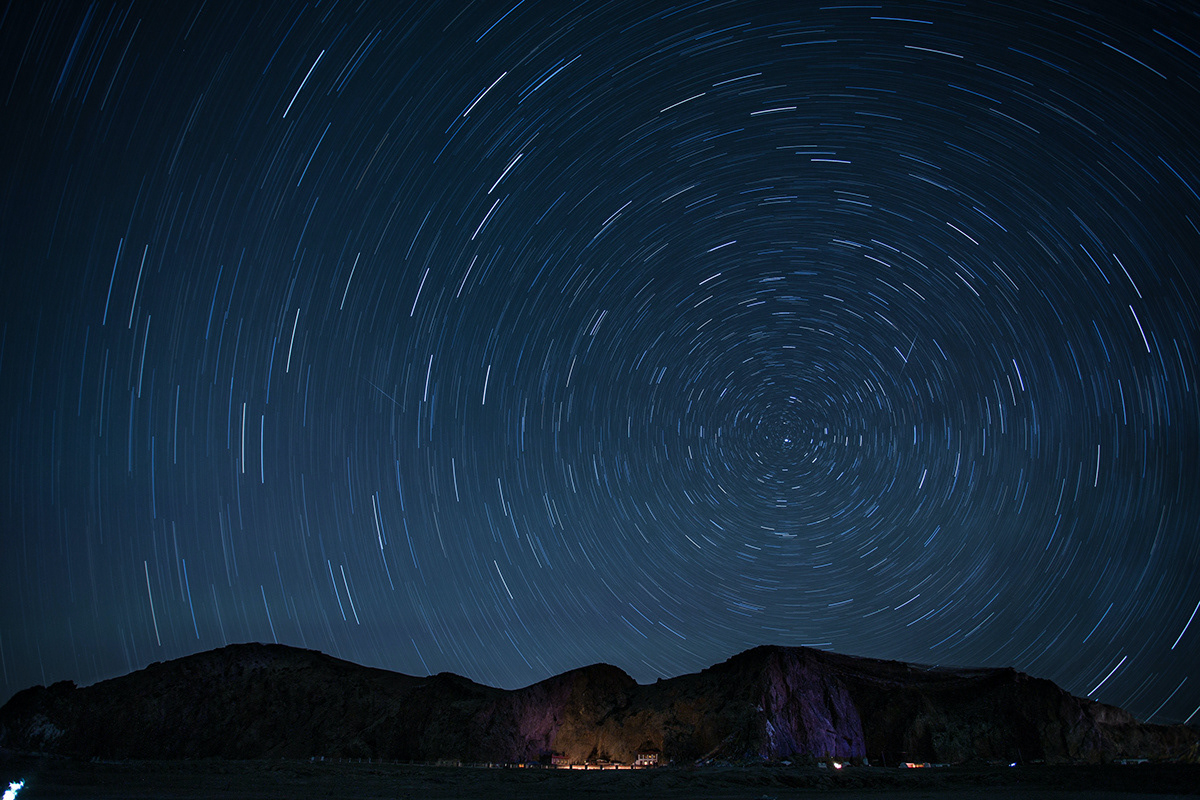 https://www.pexels.com/photo/timelapse-photography-of-stars-at-night-169789/