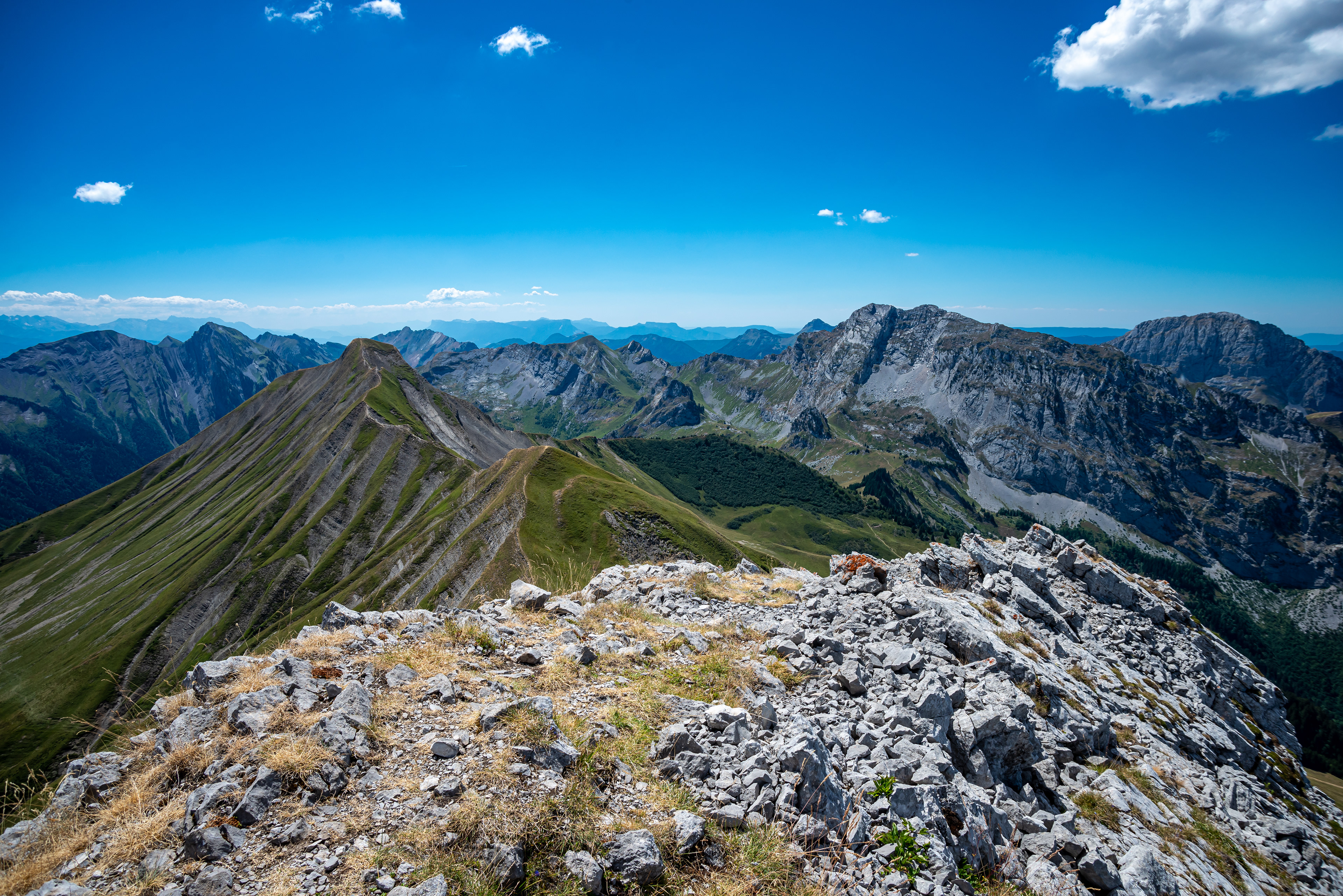 Du haut de la Sambuy, la Chaurionde