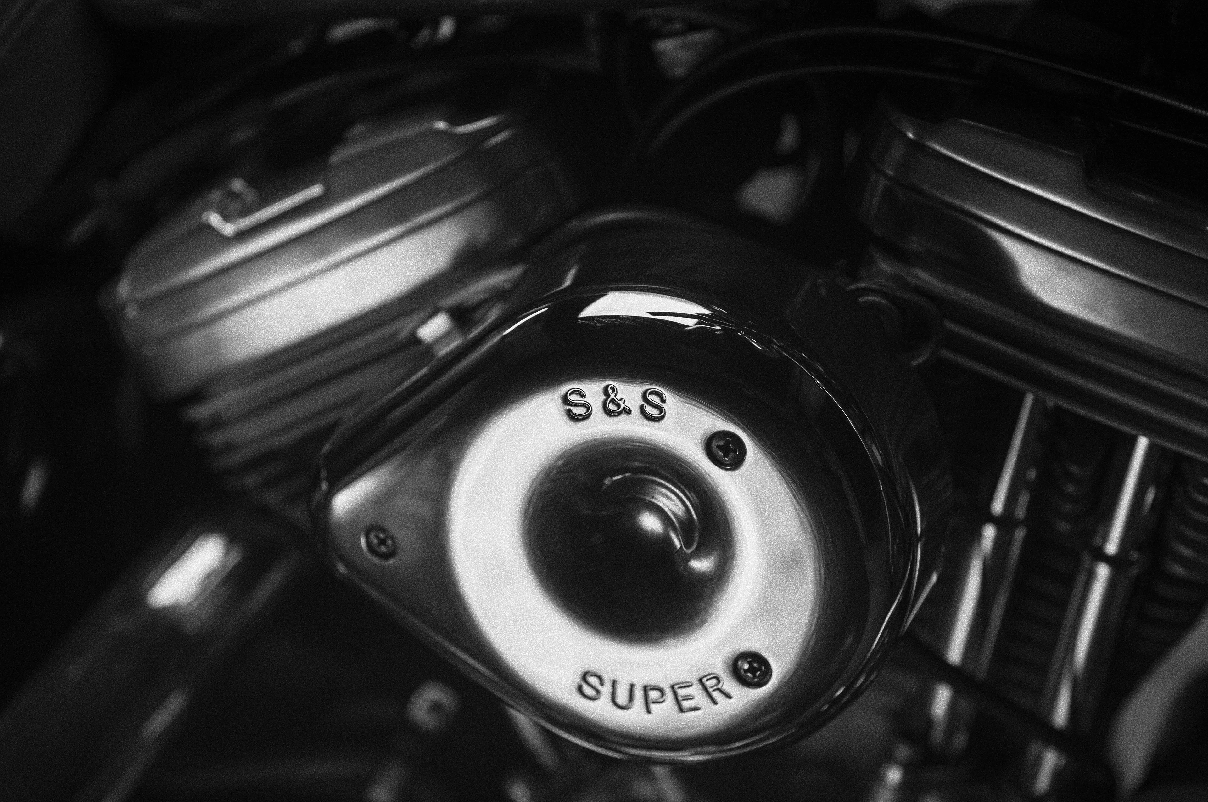Moteur Harley Davidson avec un carburateur S&S