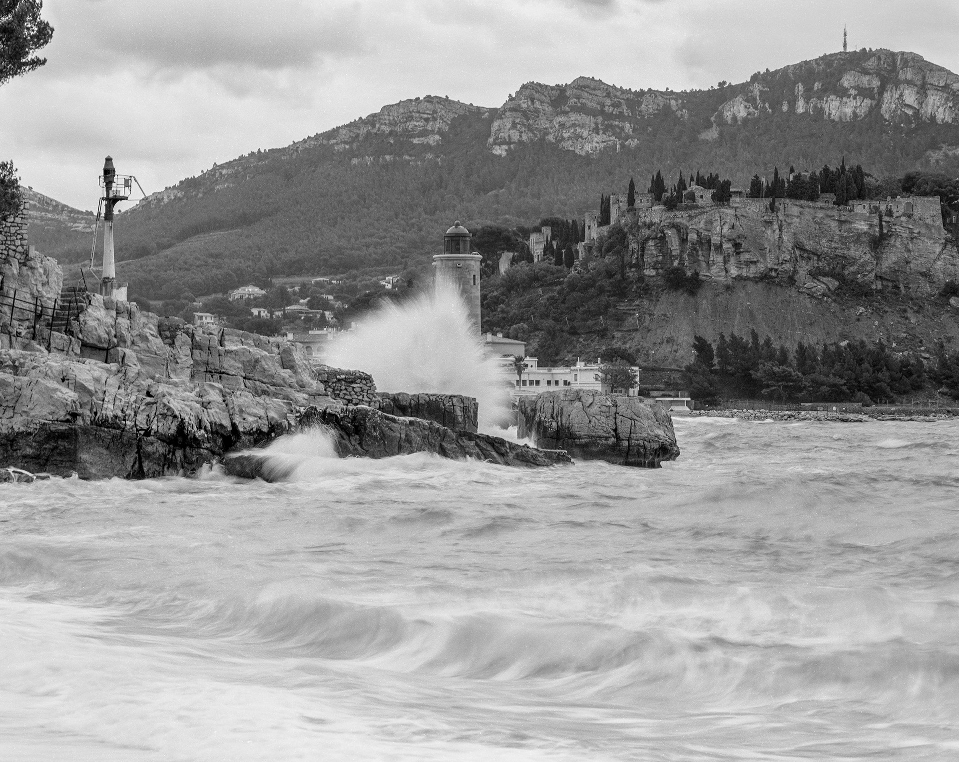 Le phare dans l'eau