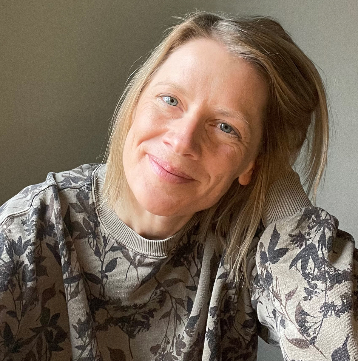 Dawn Rae Knoth - about