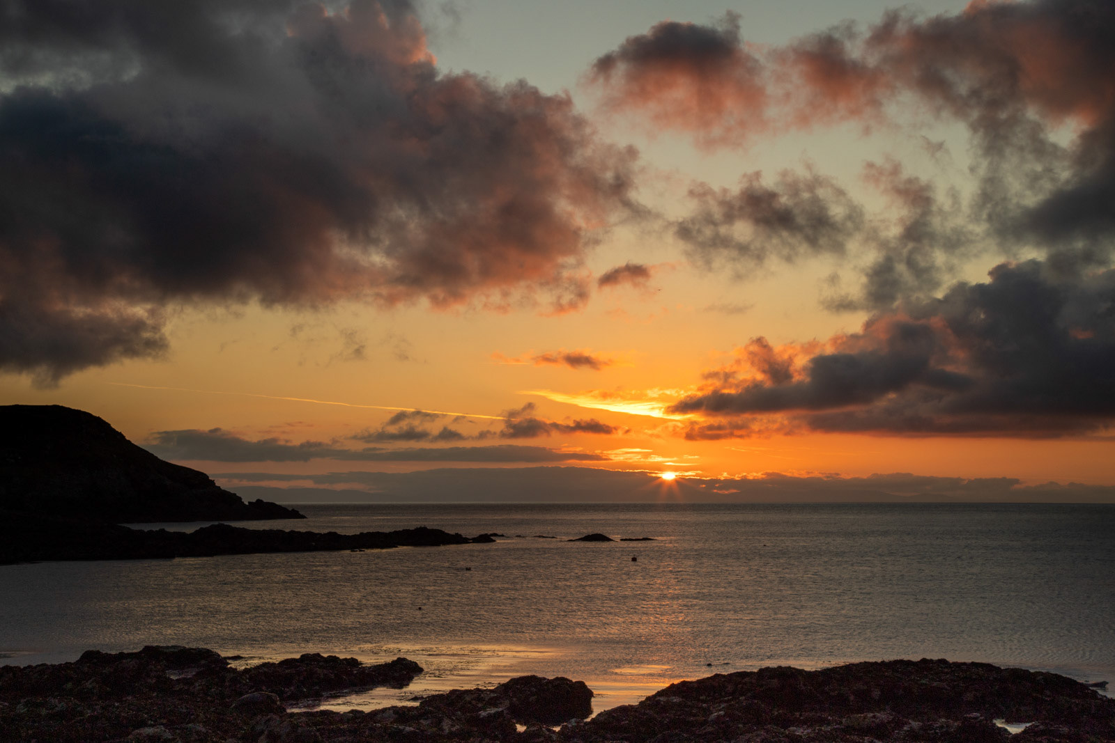 10th Oct at 04.45 - the sun finally pokes its face through the cloud cover.