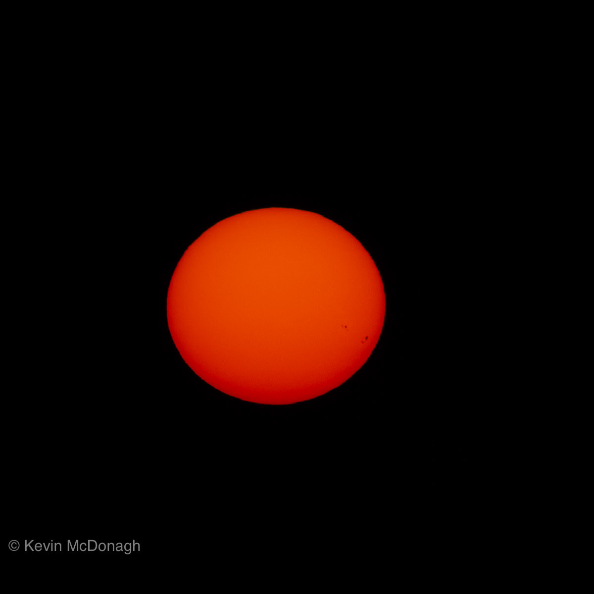 26 May: Sunspots on the sun around 21.00