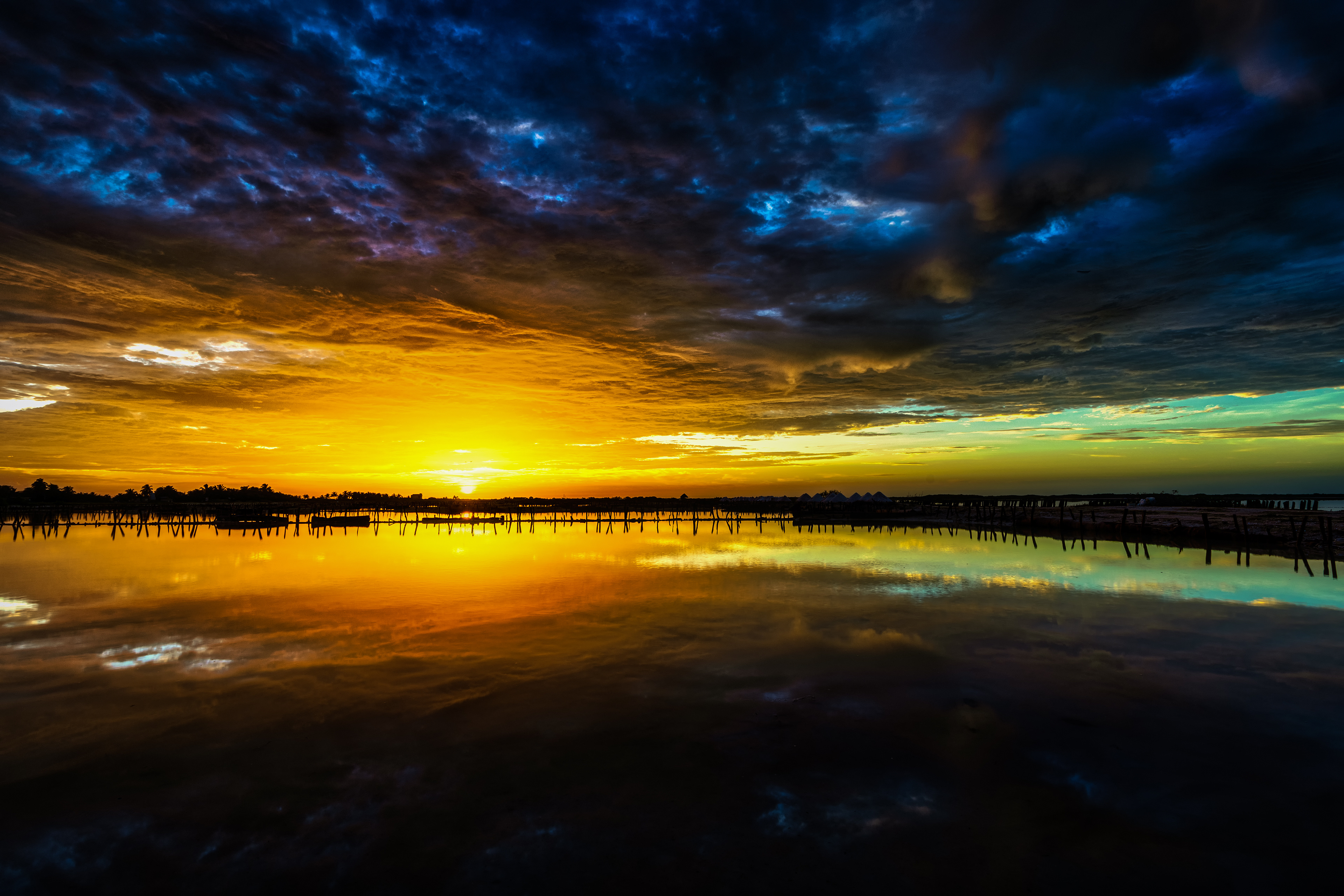 Amanecer explosivo 2