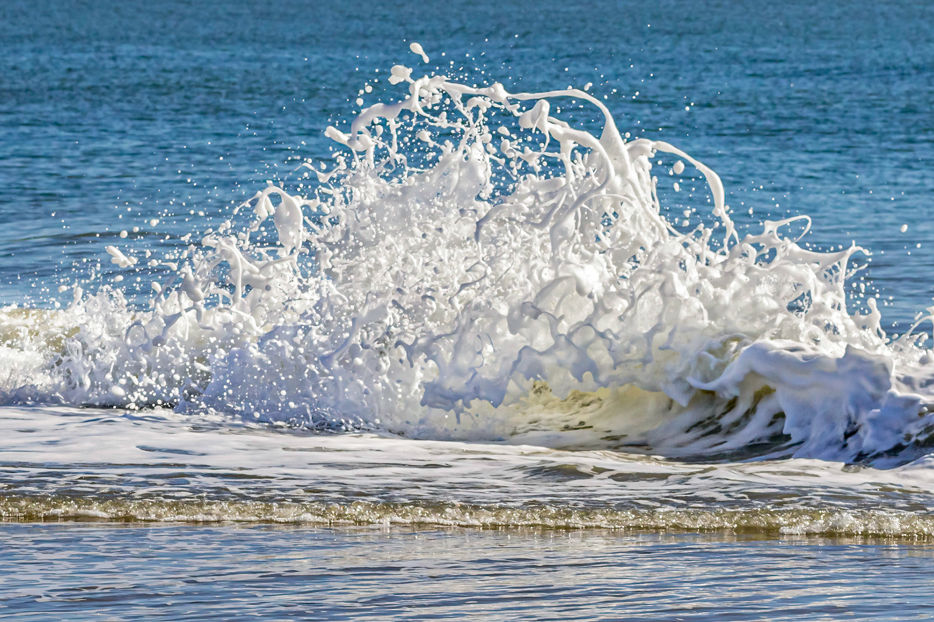 Winter waves 28, OIB east end