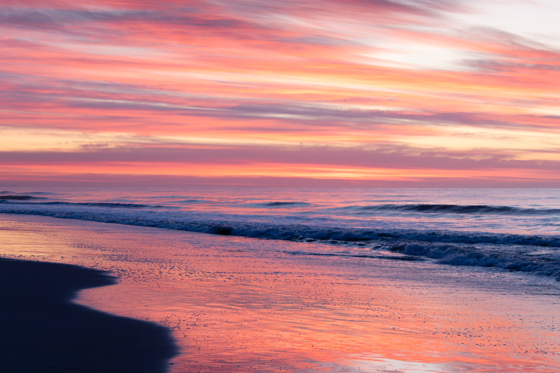 Sunrise 32, OIB east end