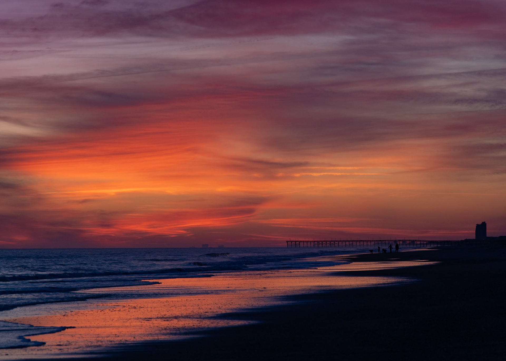 Sunset 51, OIB east end