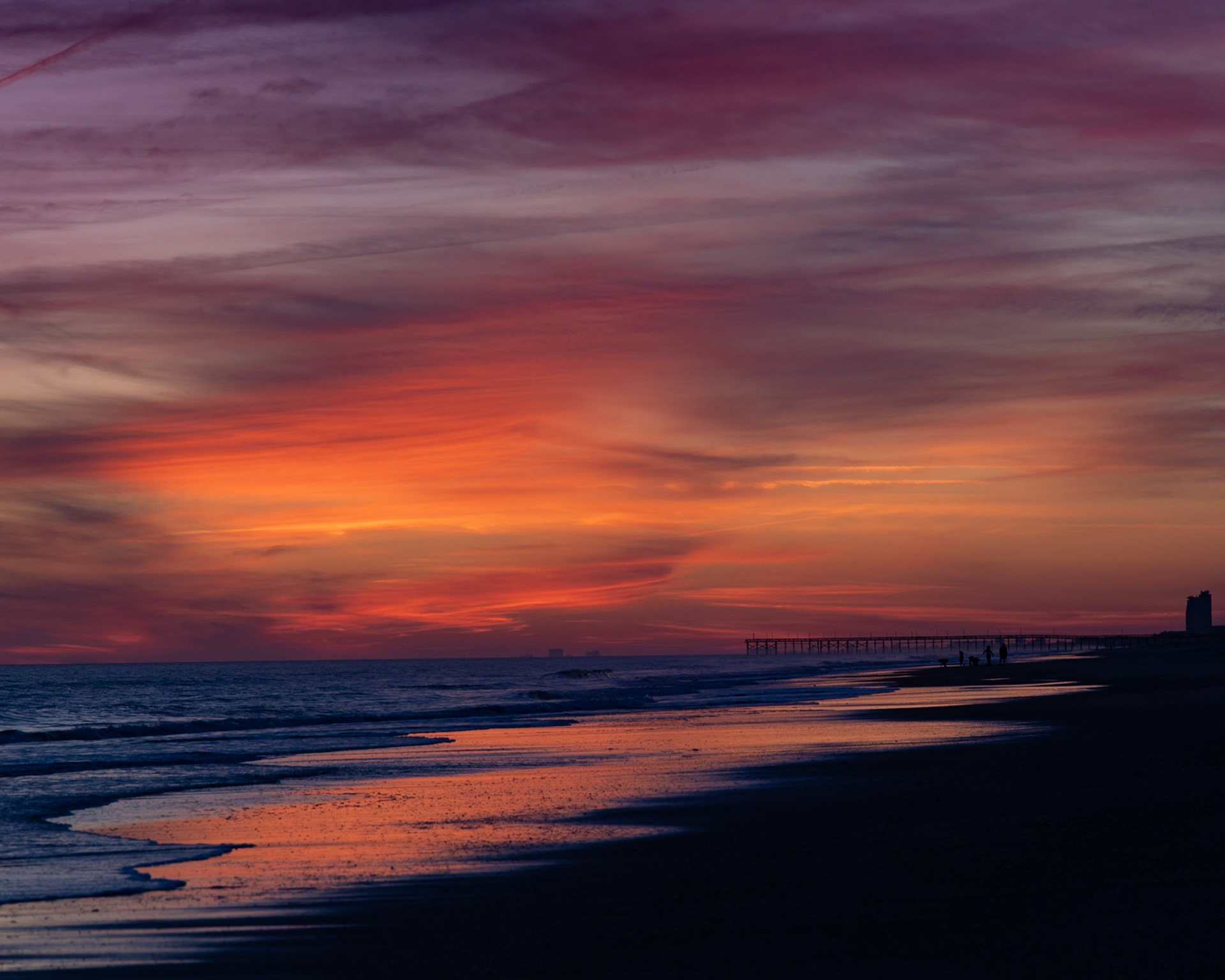 Sunset 51, OIB east end