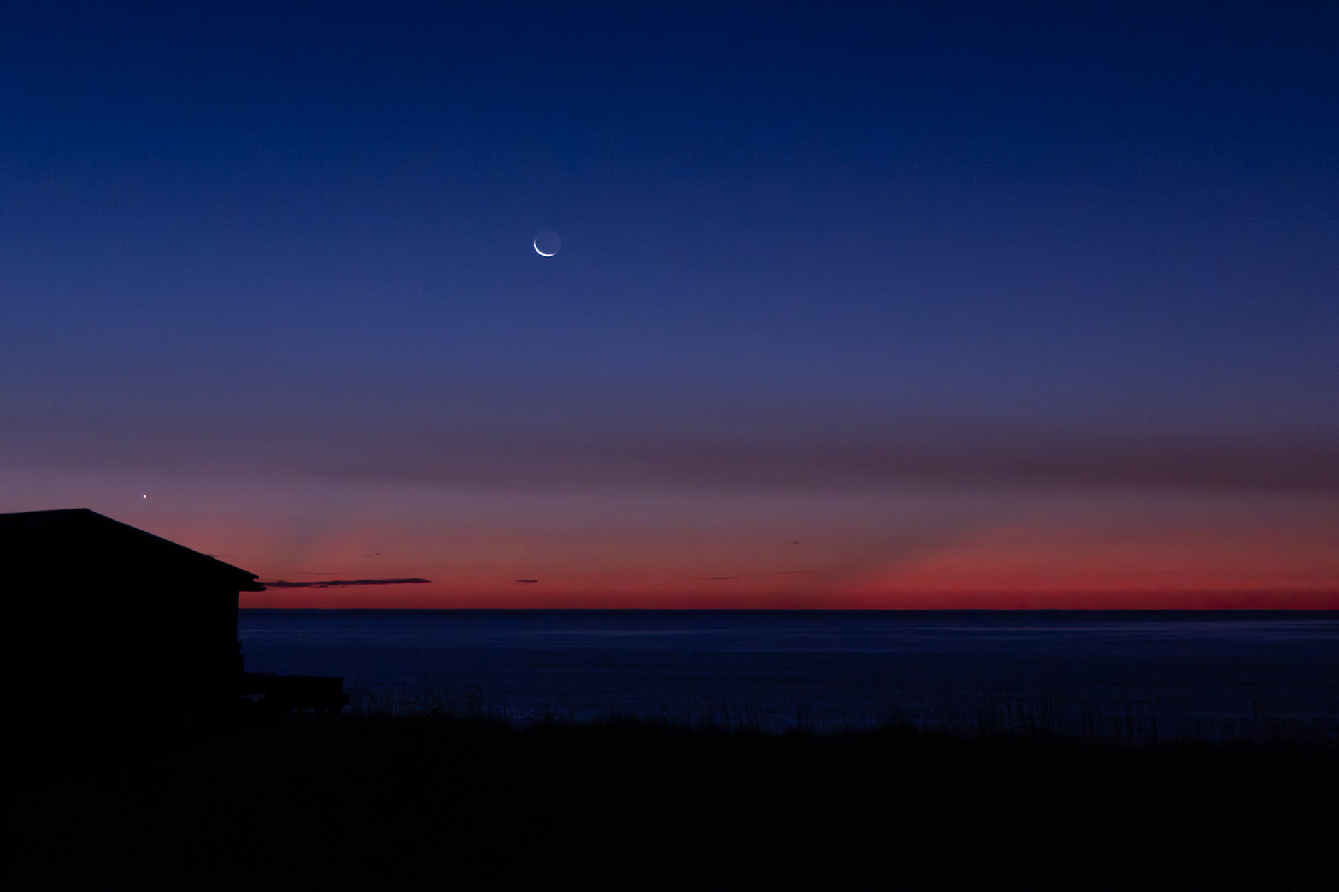 Sunrise 66, OIB east end