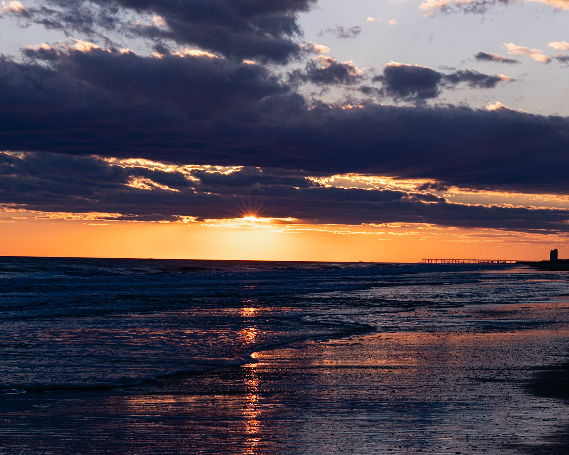 Sunset 59, OIB east end