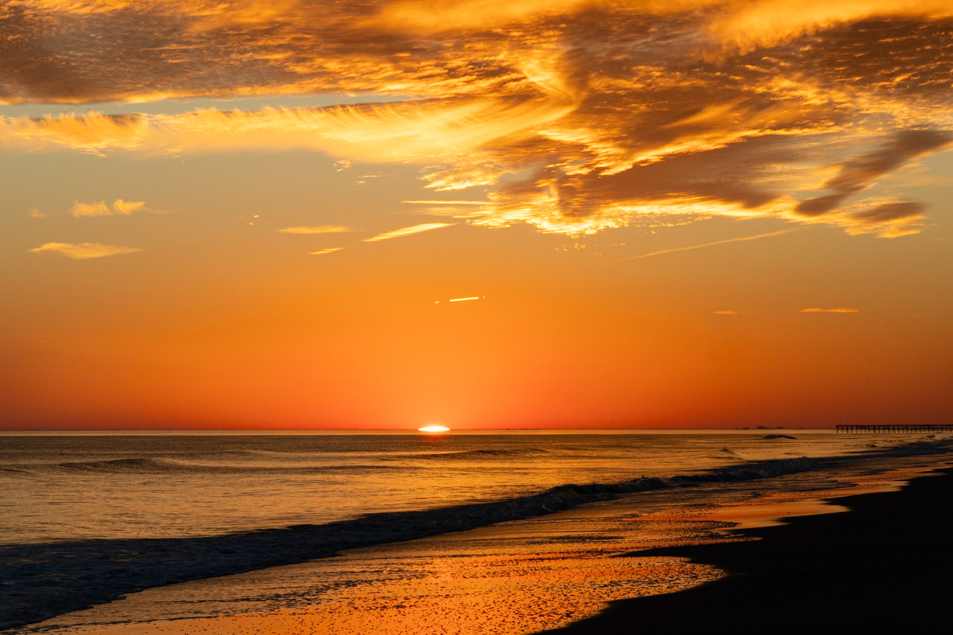 Sunset 82, OIB east end