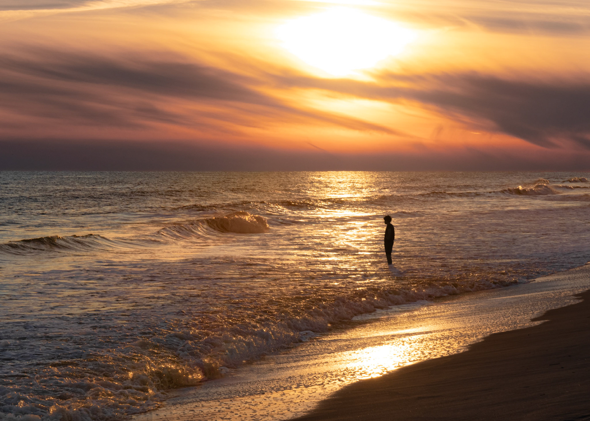 Sunset 44, OIB east end