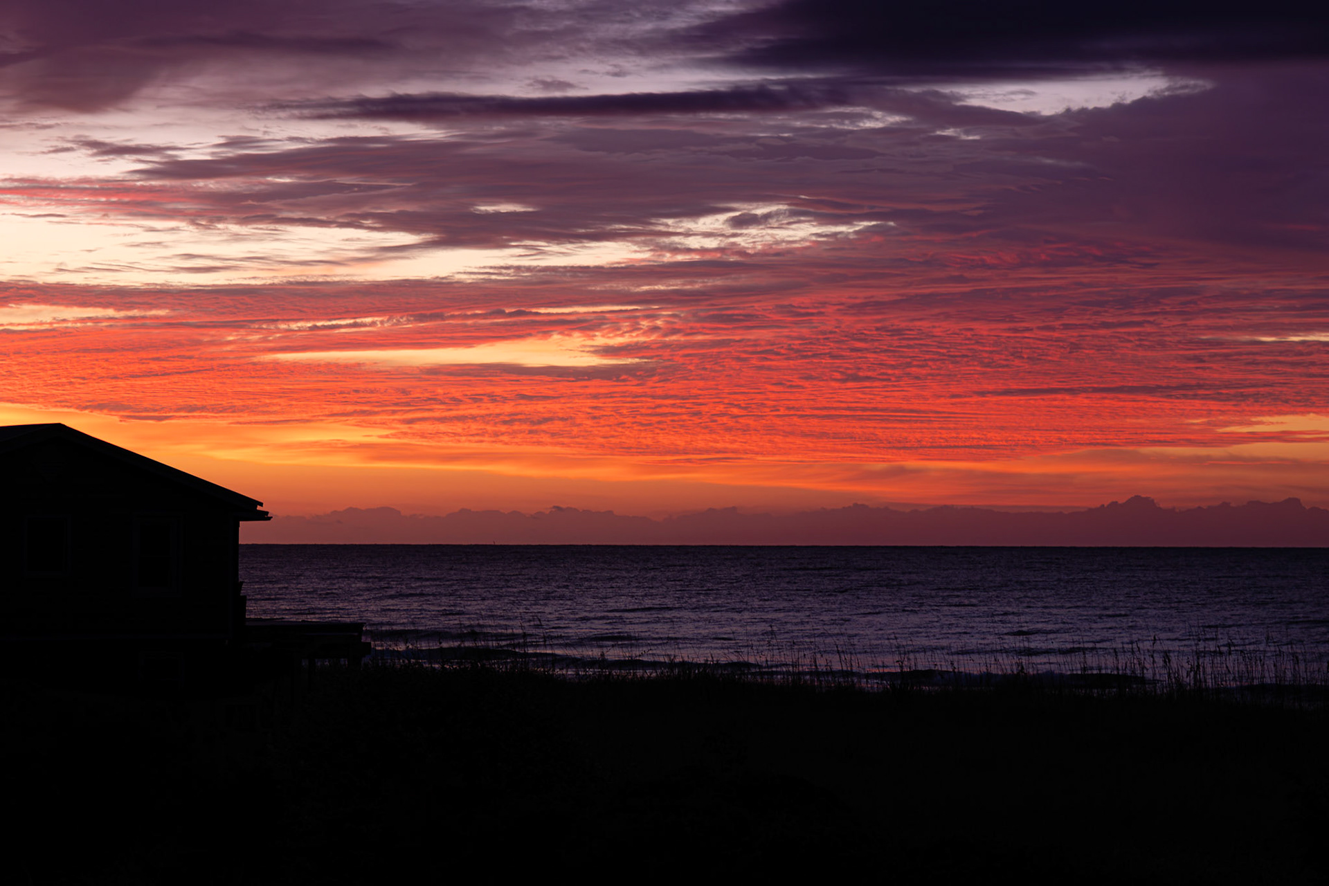 Sunrise 64, OIB east end