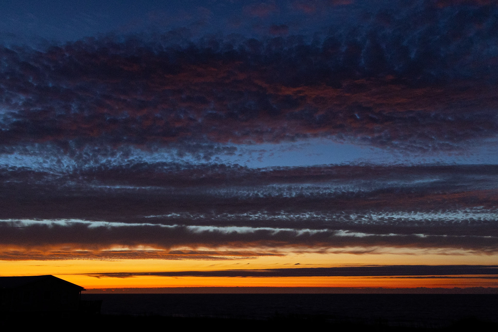 Sunrise 52, OIB east end