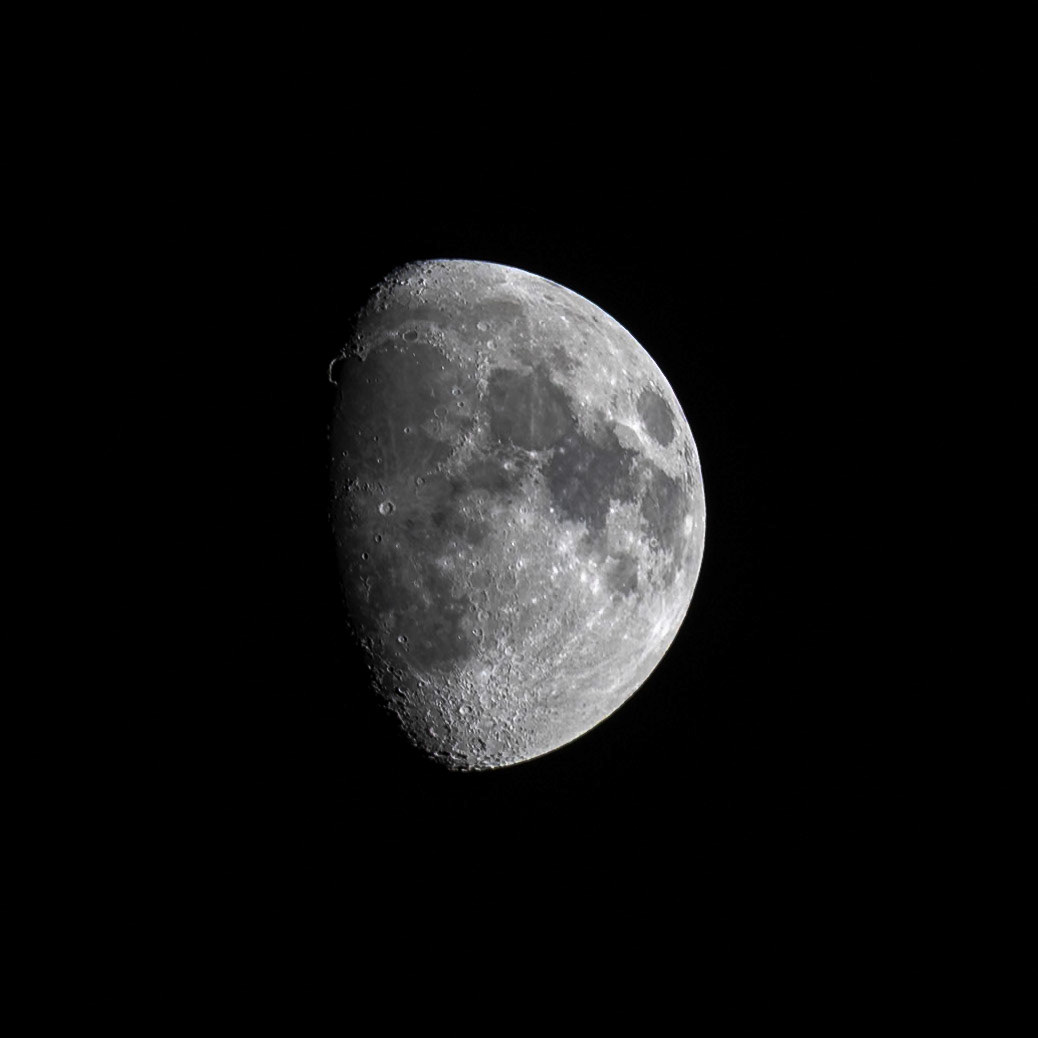 Half moon 1, OIB east end