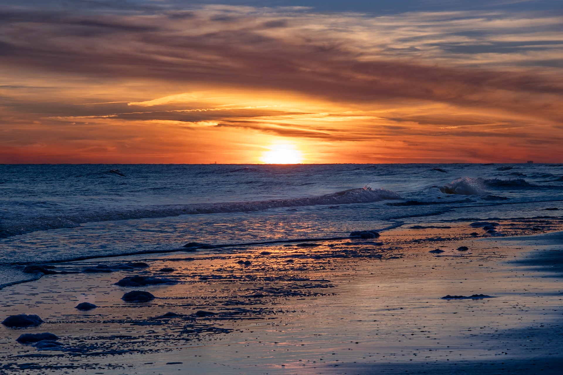 Sunset 56, OIB east end
