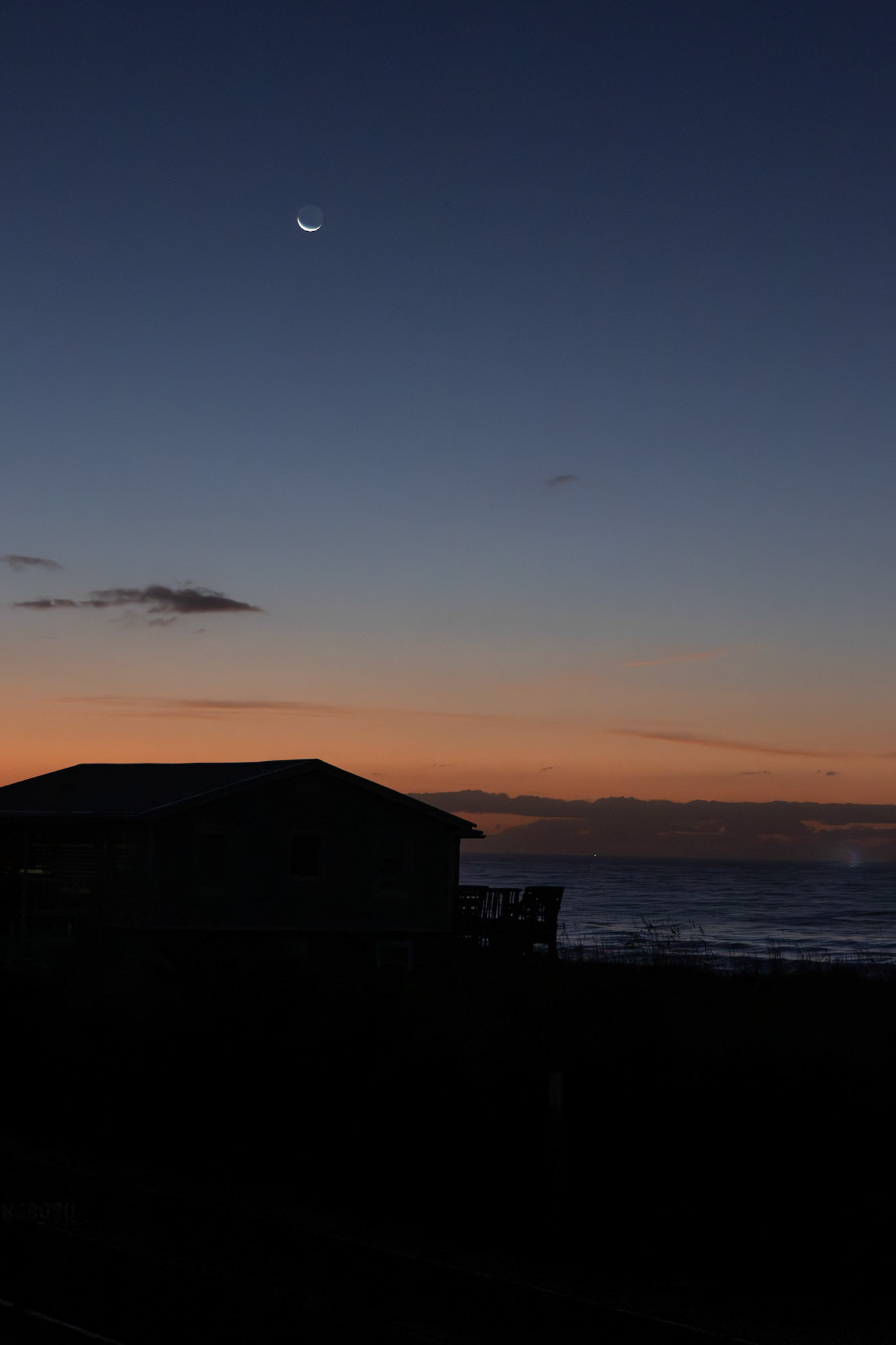 Sunrise 47, OIB east end