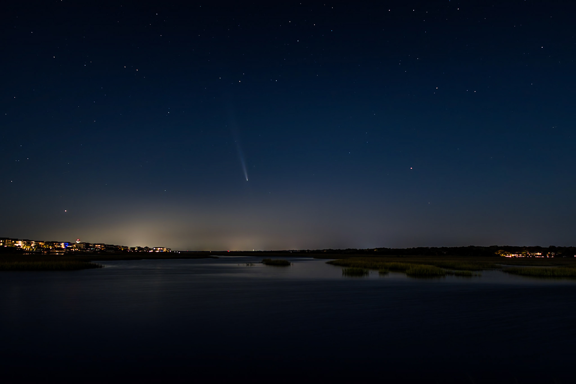 Comet C/2023 A3 4, OIB foot of bridge