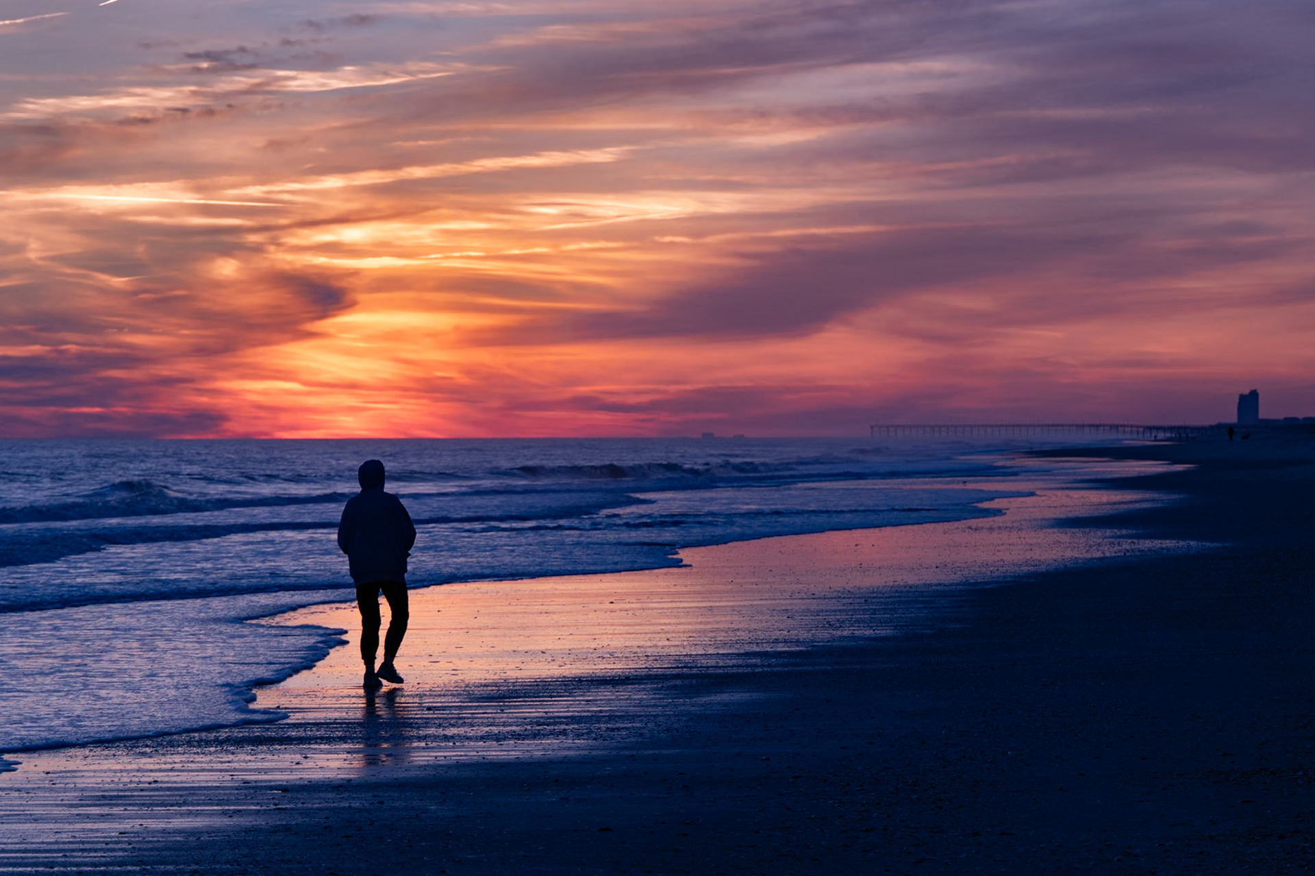 Sunset 48, OIB east end