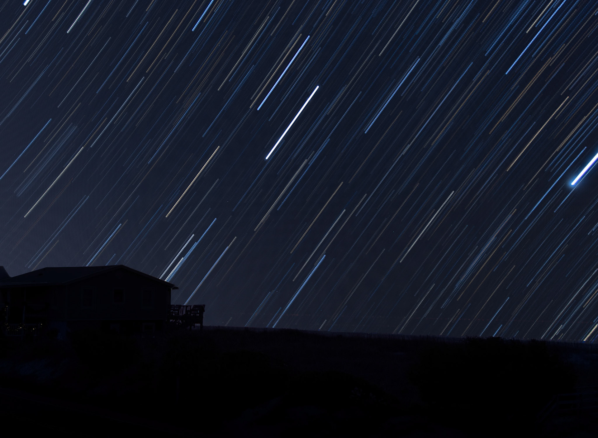 Star trails ESE 2, OIB east end