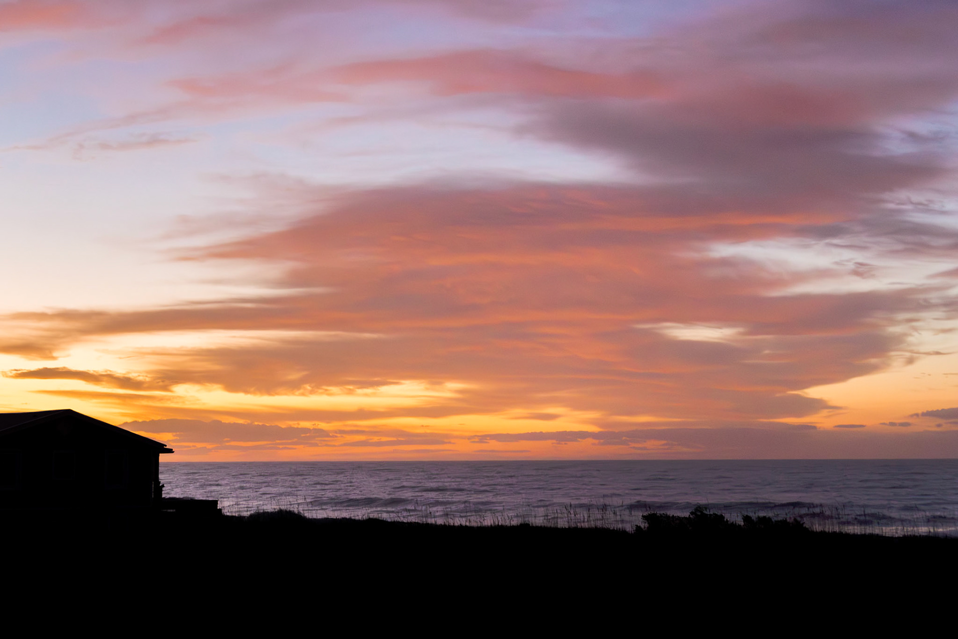 Sunrise 60, OIB east end