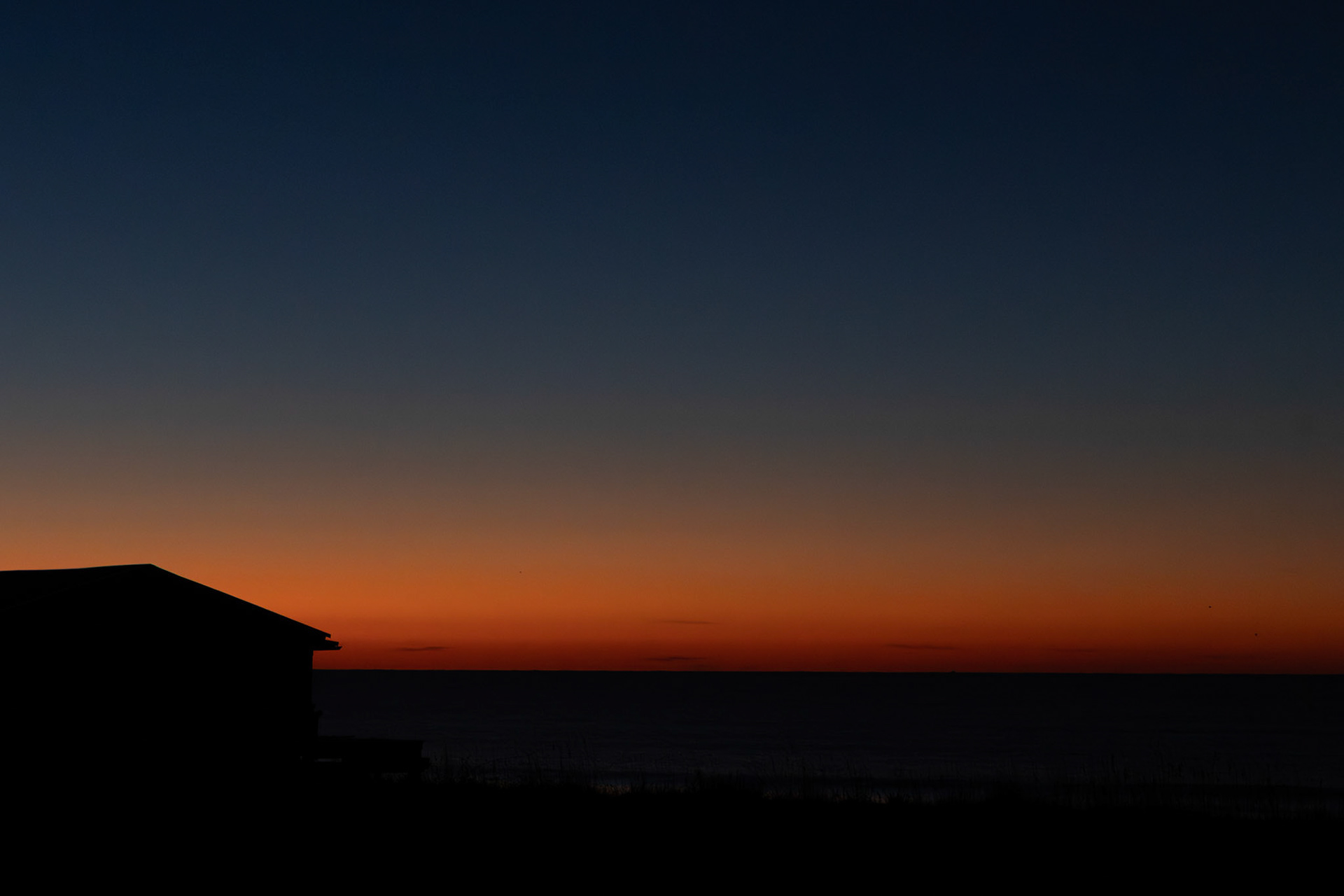 Sunrise 62, OIB east end