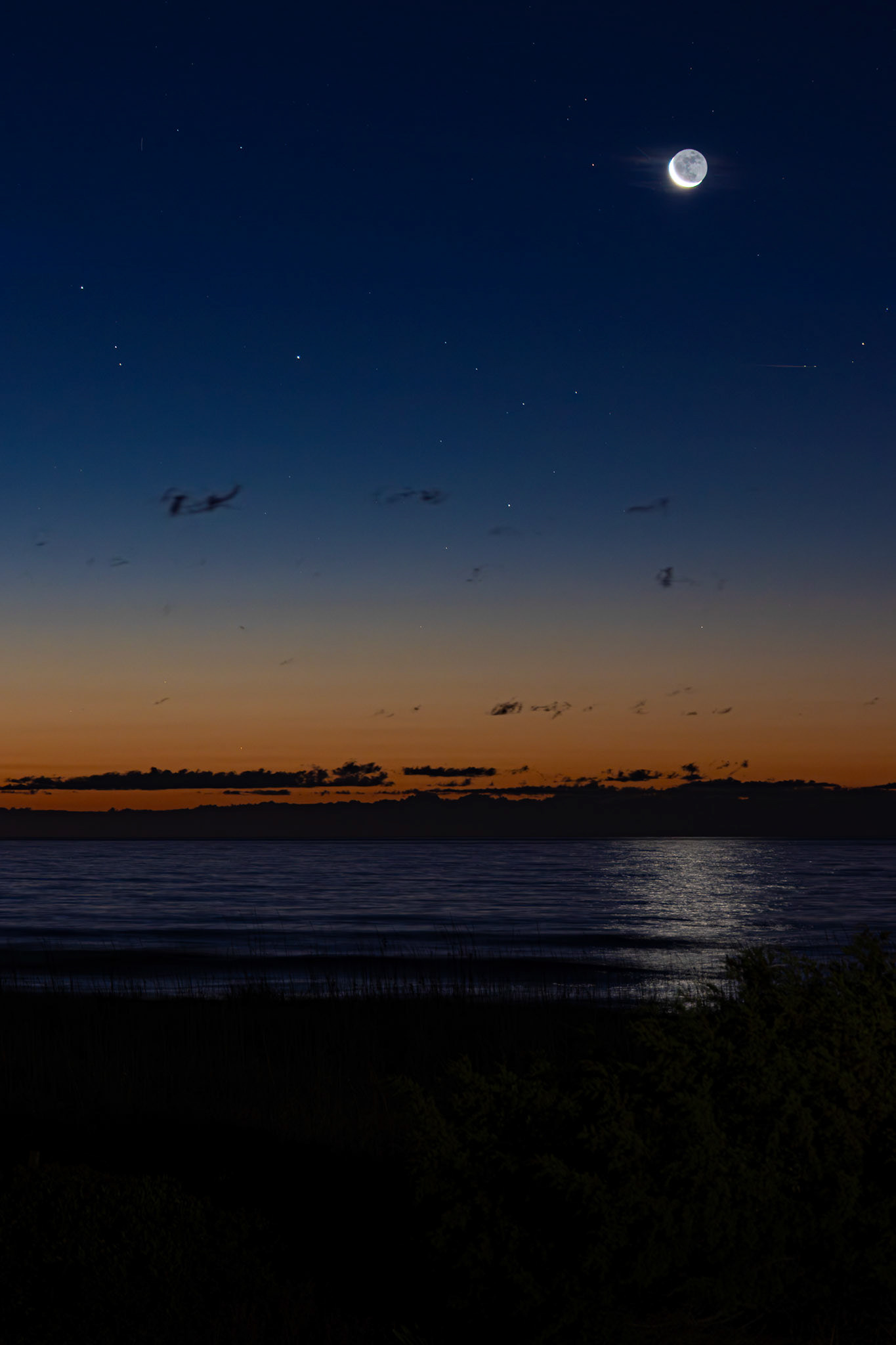 Crescent Moon 1, OIB East End