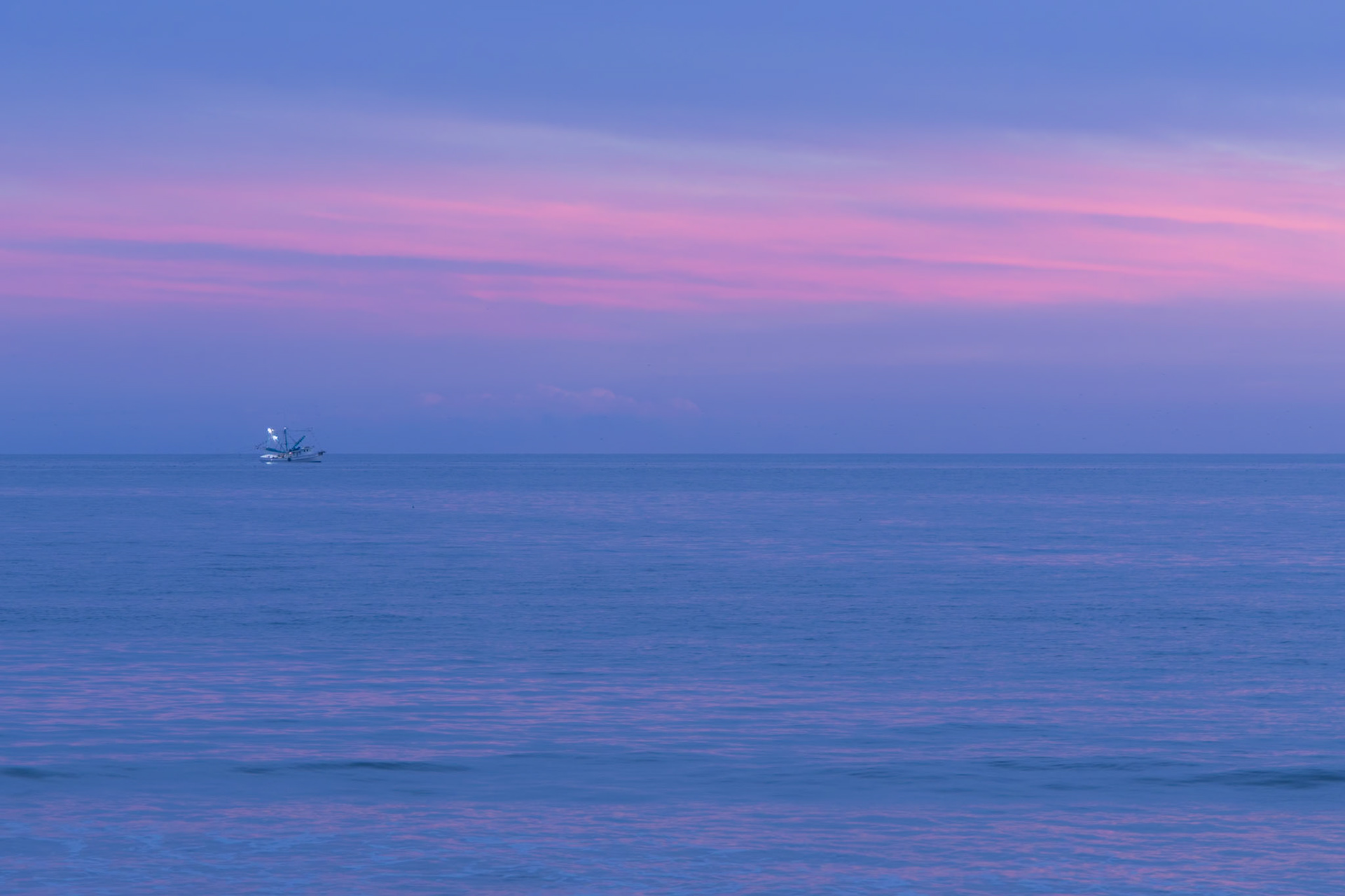 Sunset 51, OIB east end