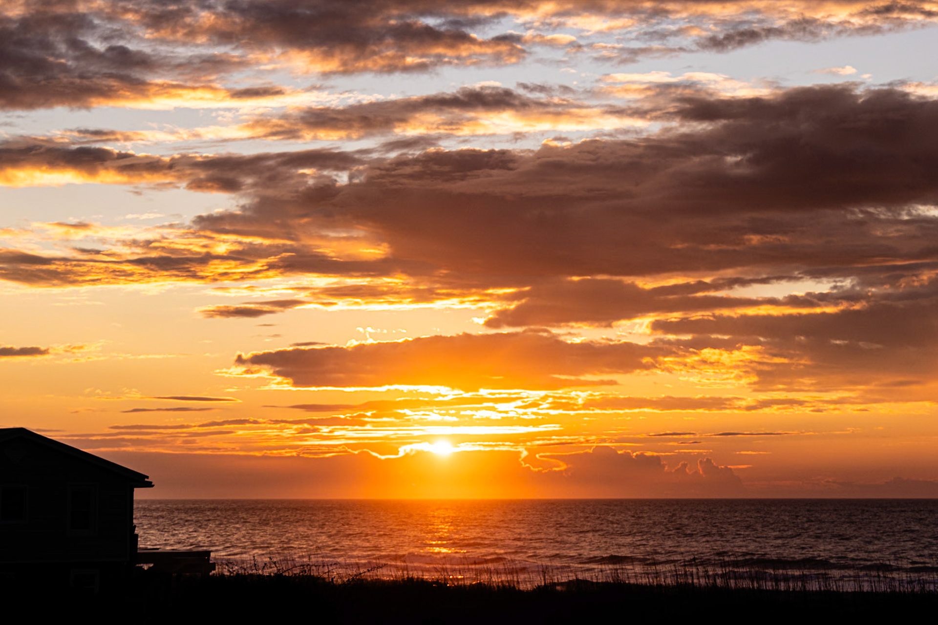 Sunrise 76, OIB east end