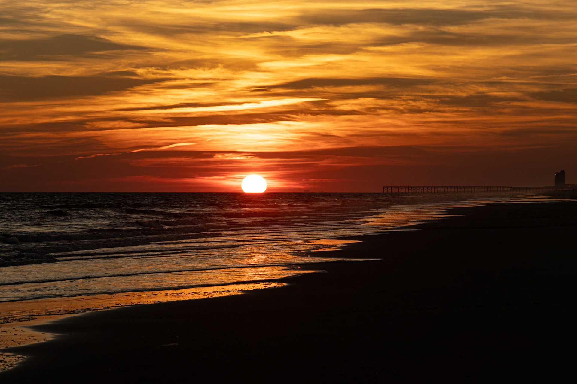 Sunset 70, OIB east end