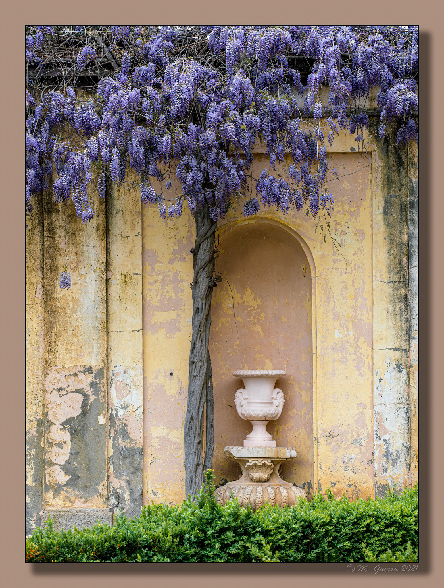 Hornacina con estatuas en la Quinta del Duque del Arco