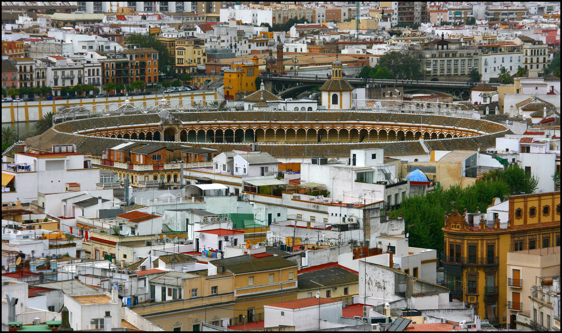 La plaza de toros de la Maestranza de Sevilla. Ampliar