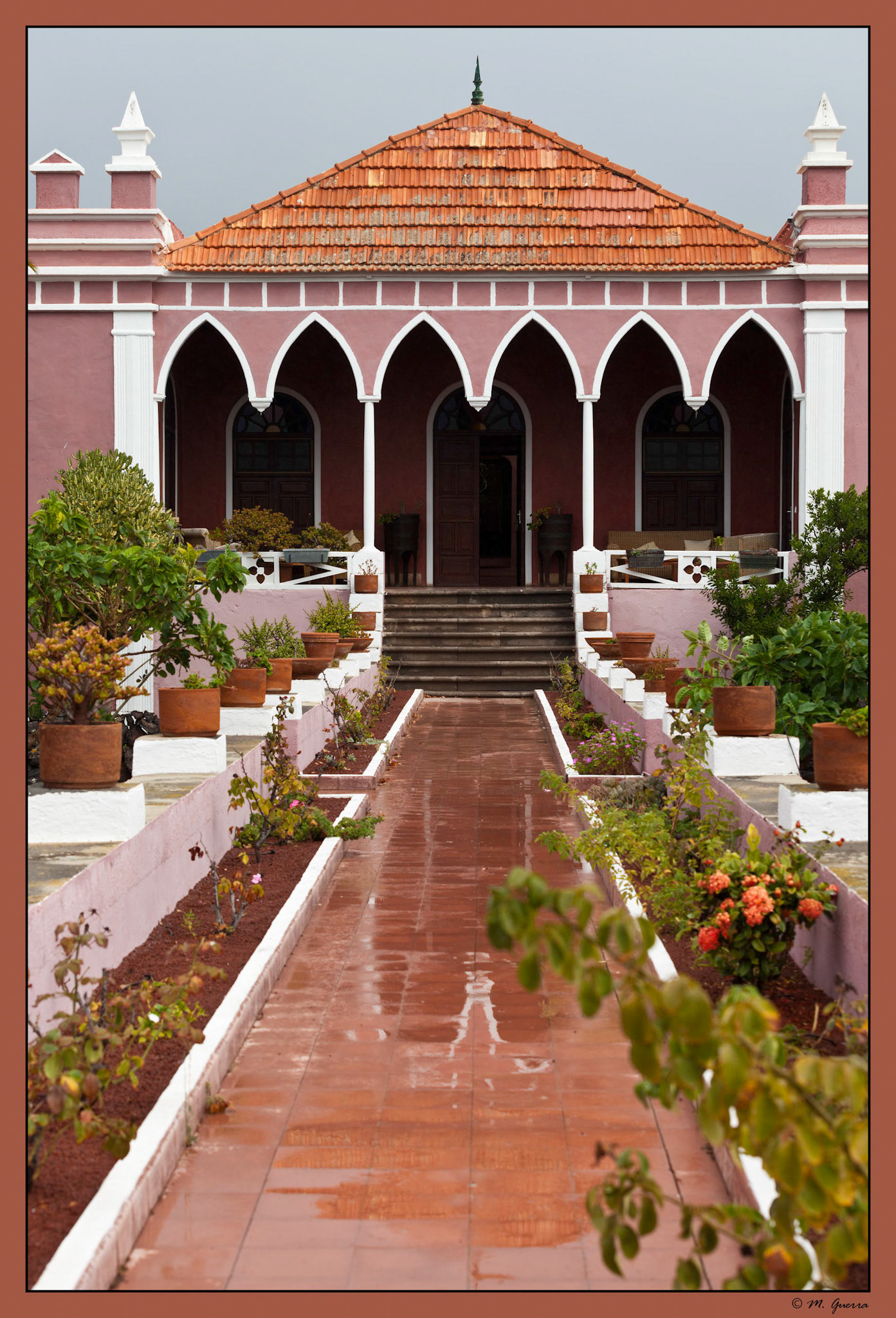 Casa de estilo árabe en Yaiza, Lanzarote. Ampliar