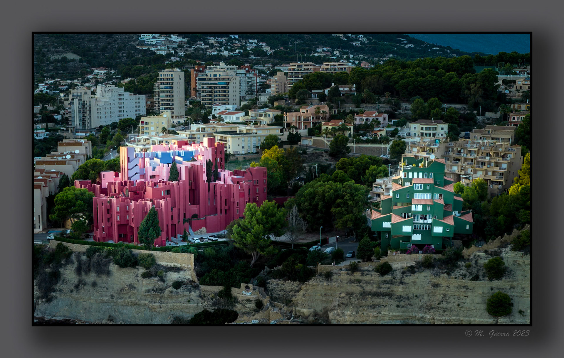 La urbanización de la Manzaneta de Bofill en Calpe desde el dron