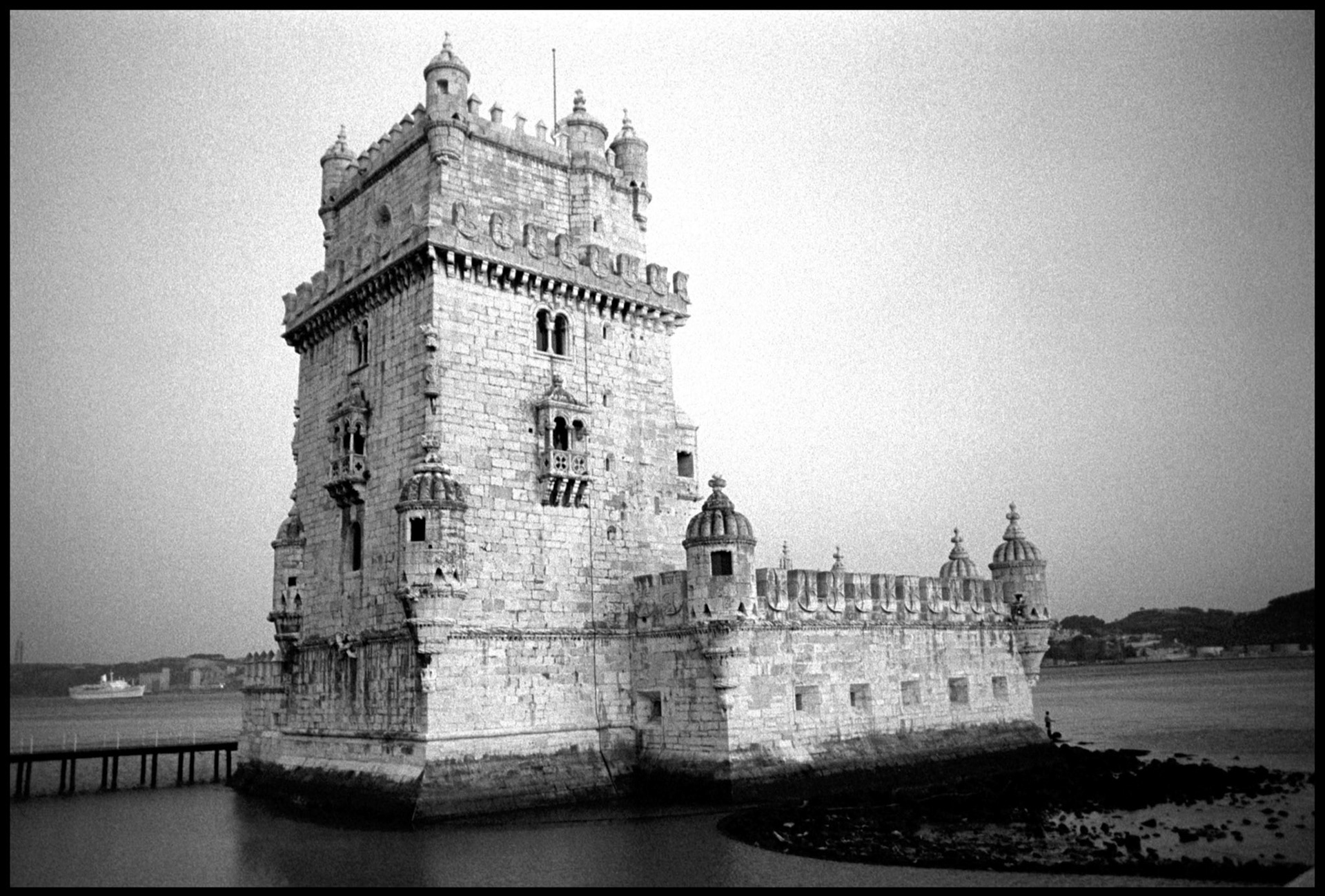 El palacio de Belem en Lisboa, Portugal. Ampliar. 100ASA