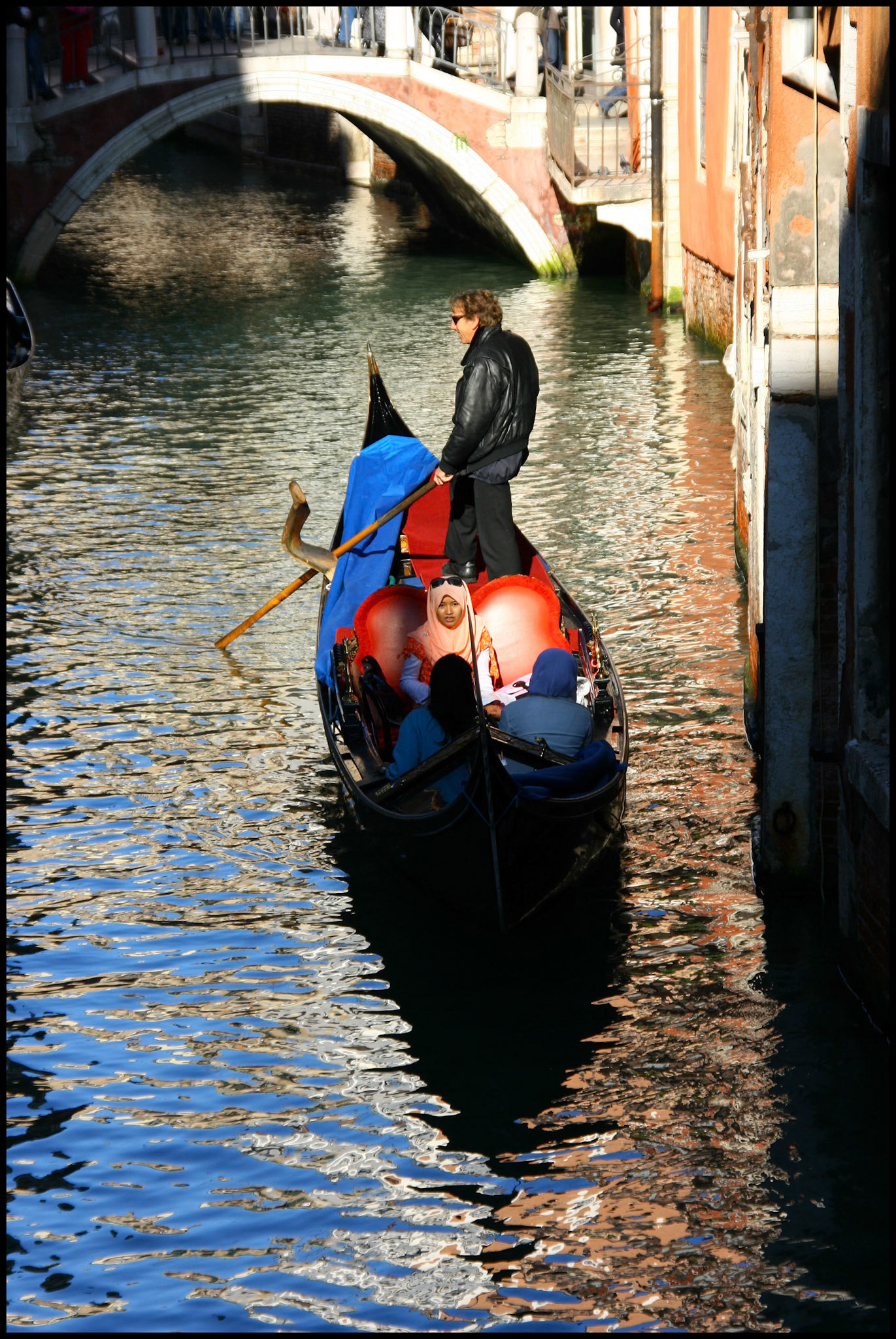 Góndola en Venecia. Ampliar