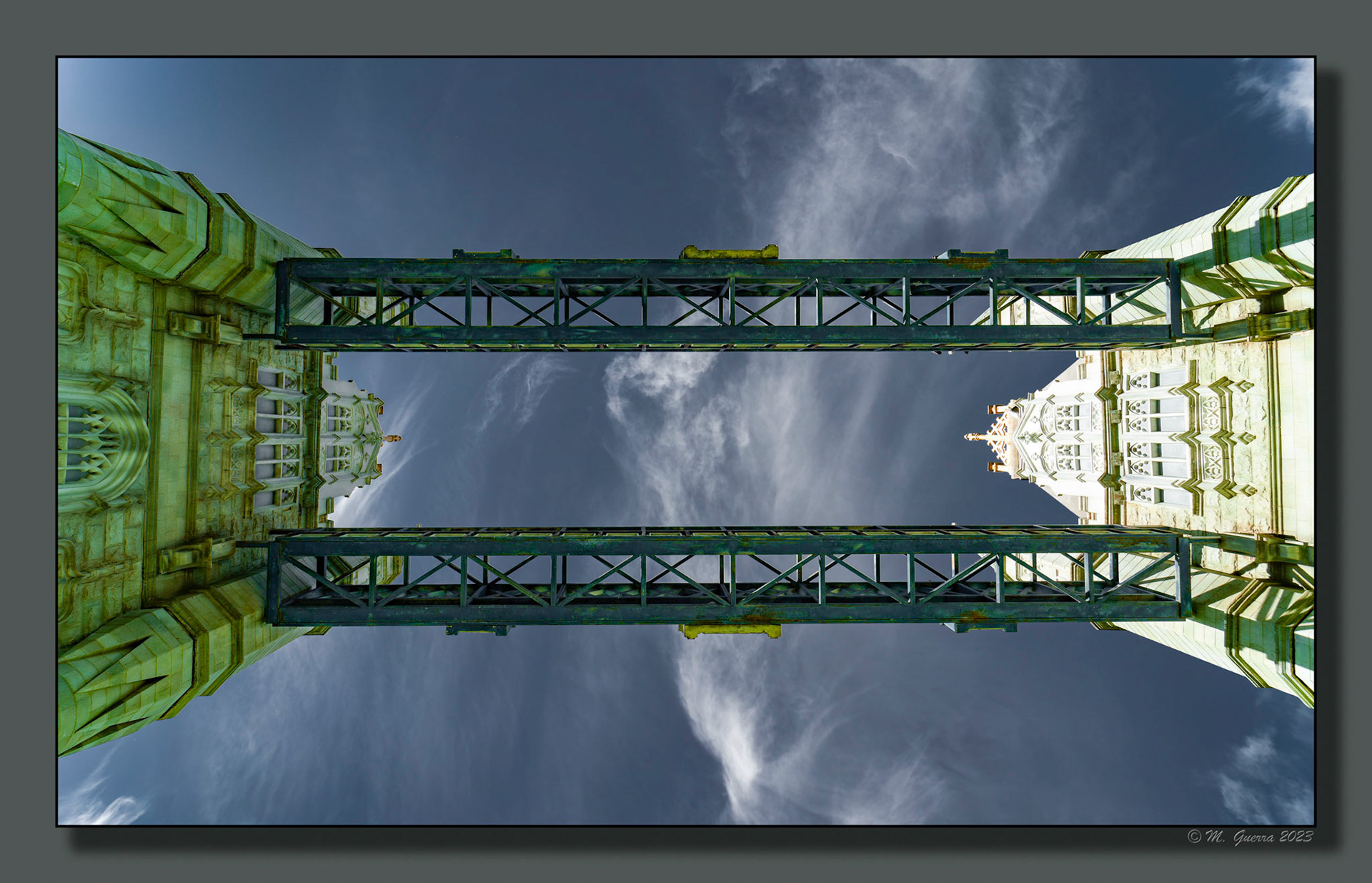 Puente de Londres en miniatura en el Parque Europa de Torrejón