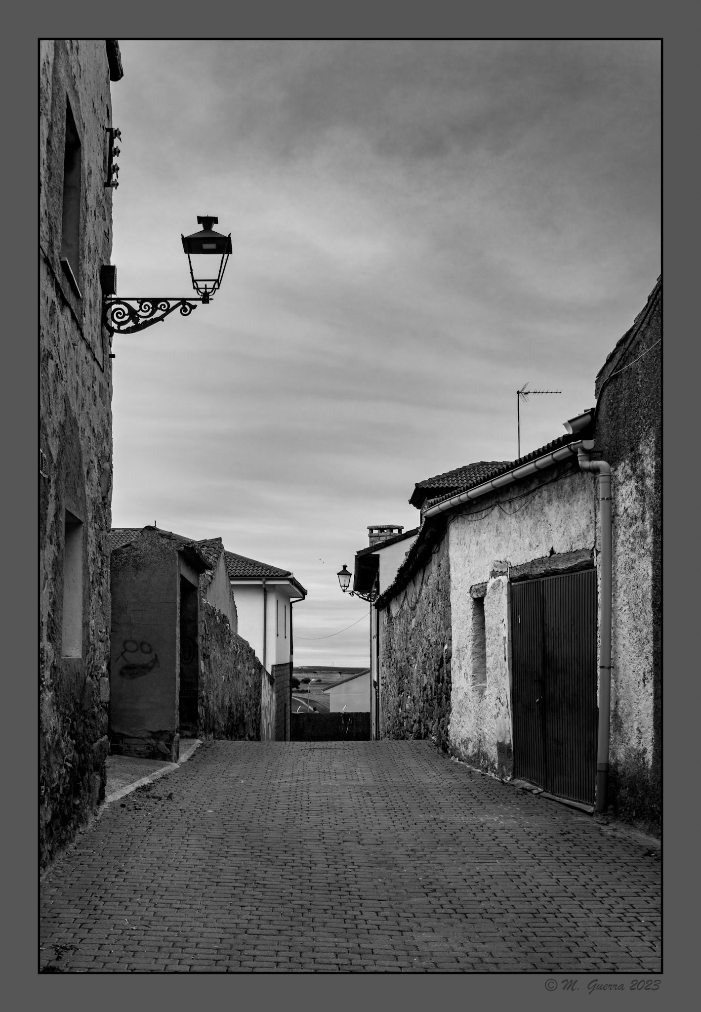 Calle adoquinada en Villacastín. 100ASA