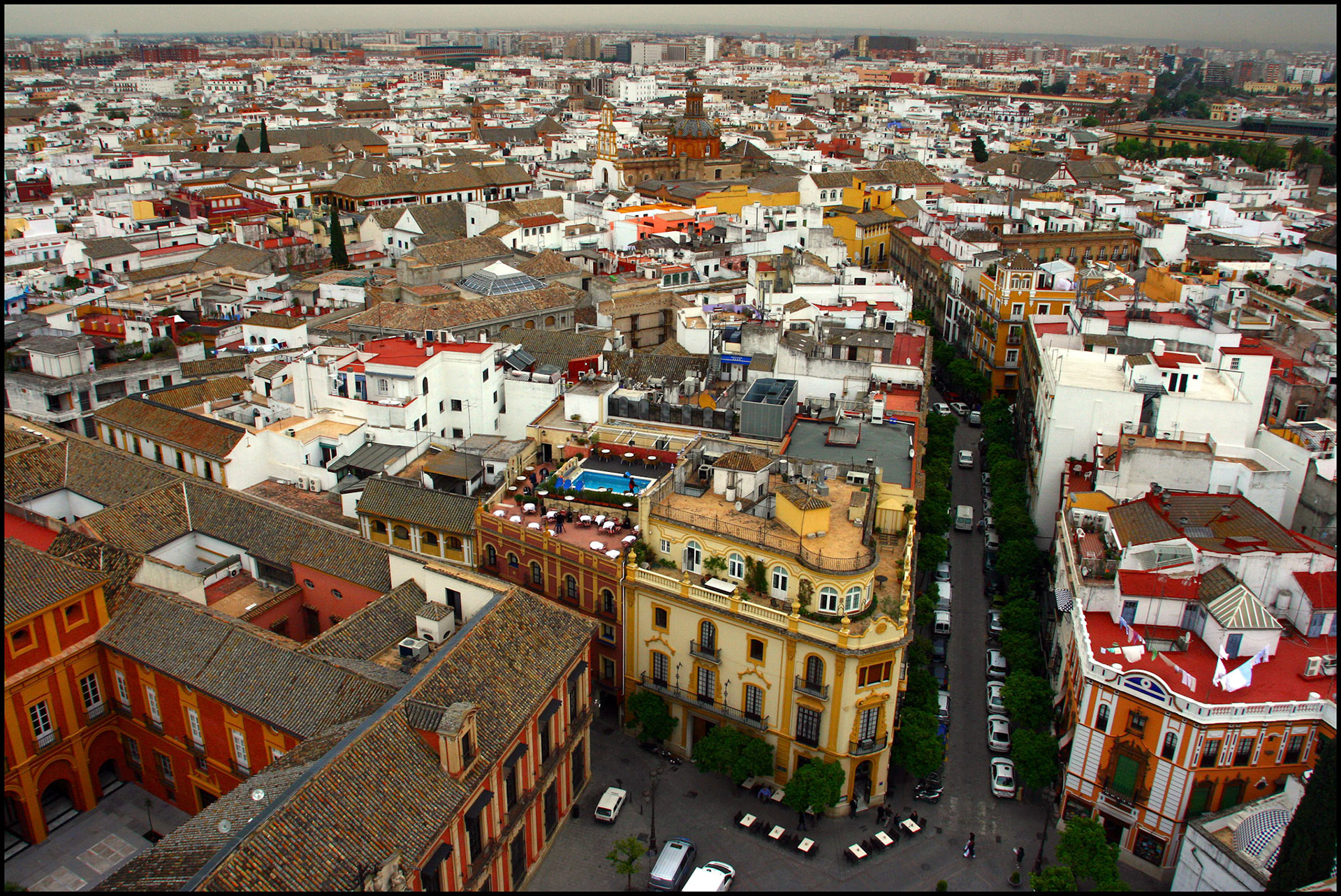 Sevilla. Ampliar