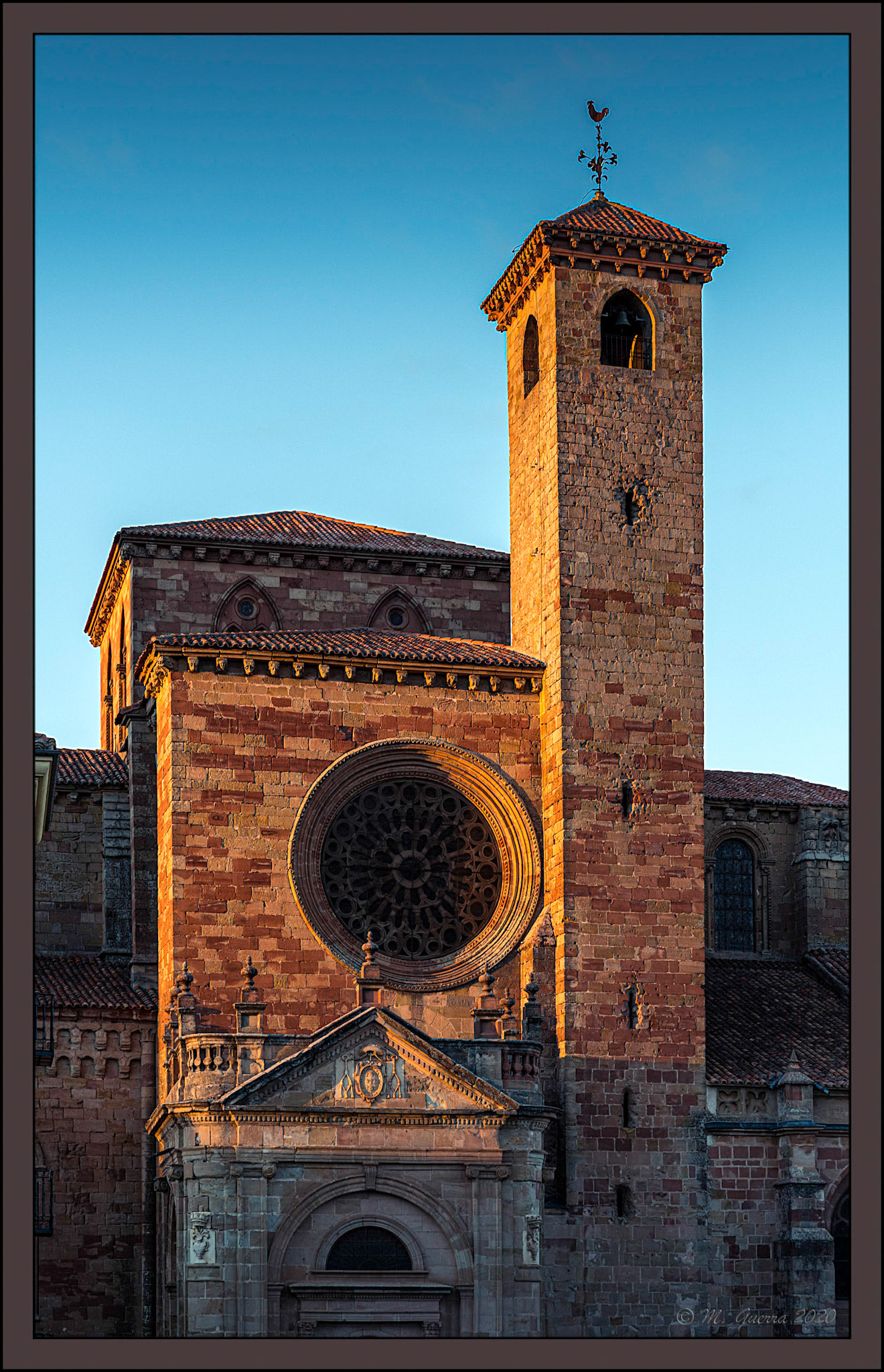 La Catedral de Sigüenza al atardecer