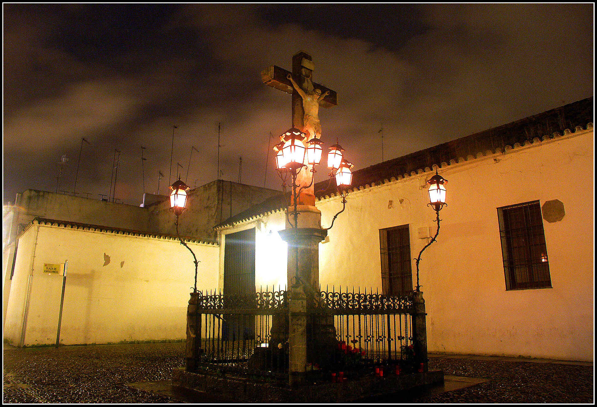 Cristo de los faroles en Córdoba. Ampliar
